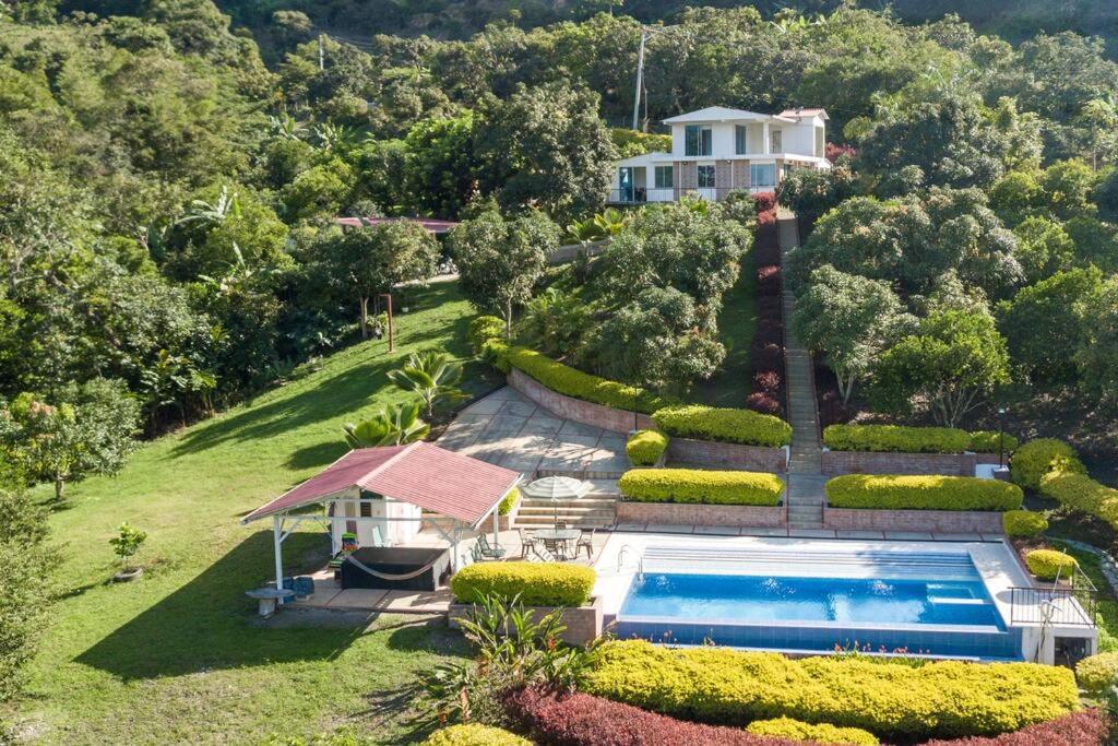 Casa campestre clima caliente - agroturismo