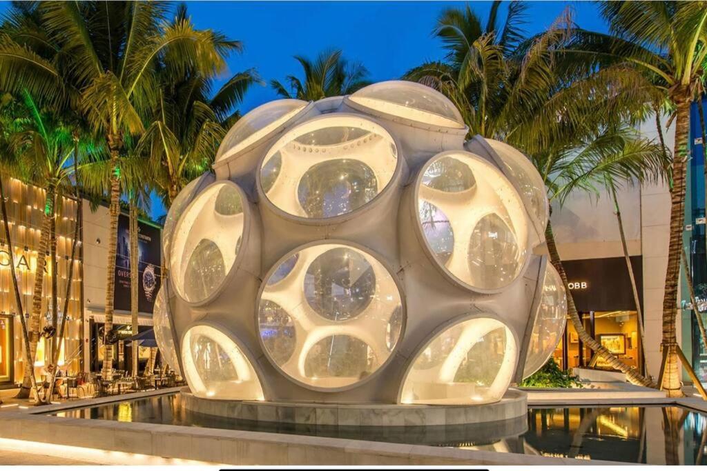 The MIRA Miami. Cozy Private Oasis