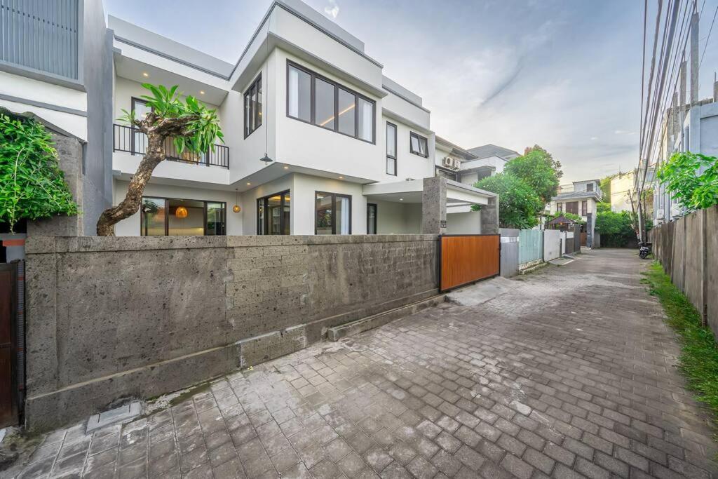 TC Villa Taman Mumbul Nusa Dua