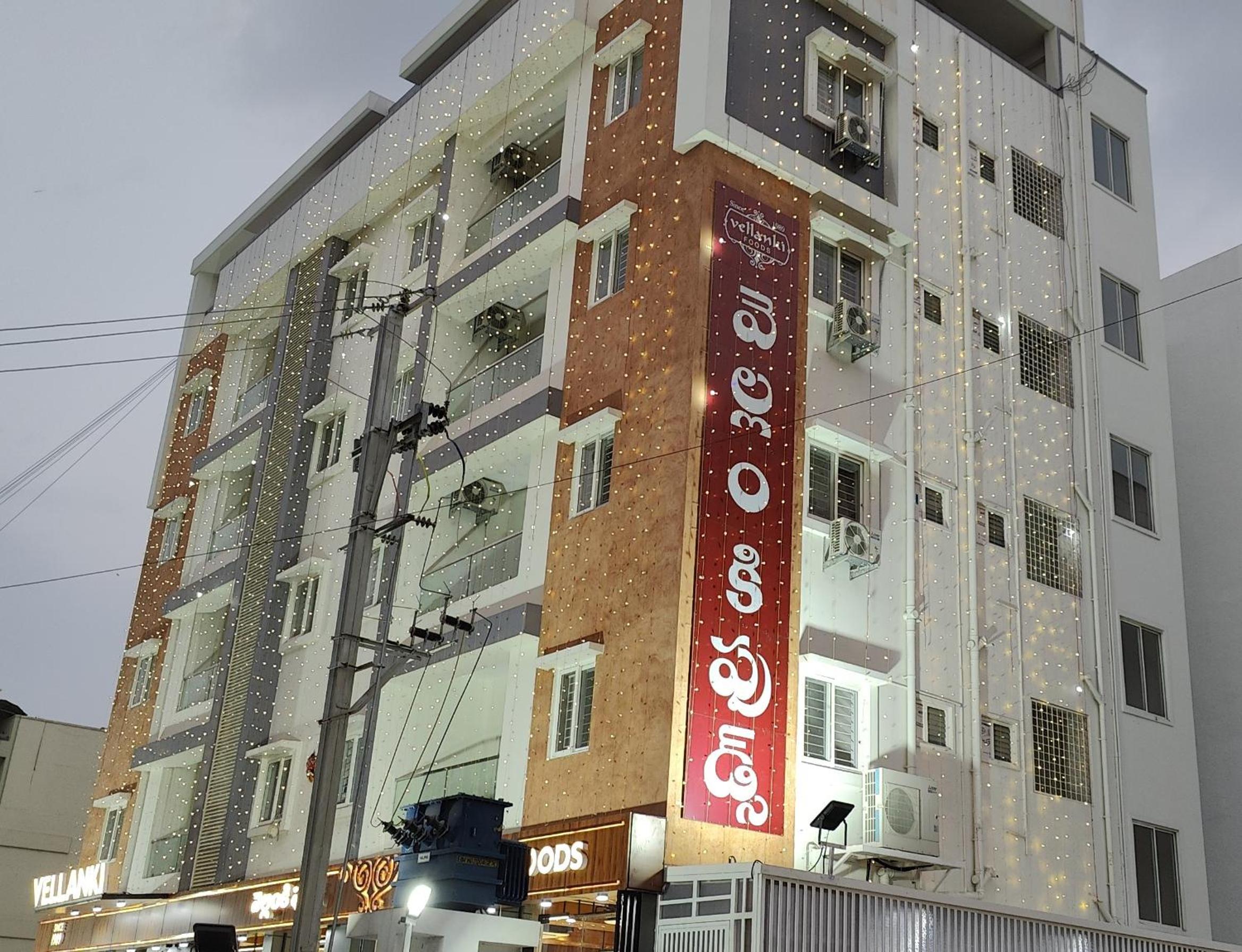 Mythri Retreat Service Apartments