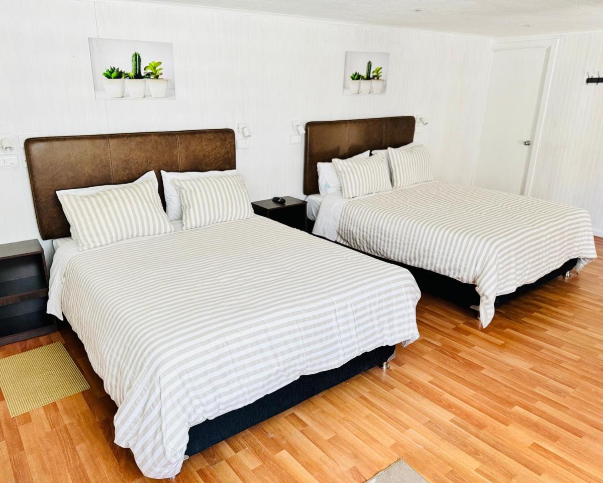Hostal Almares