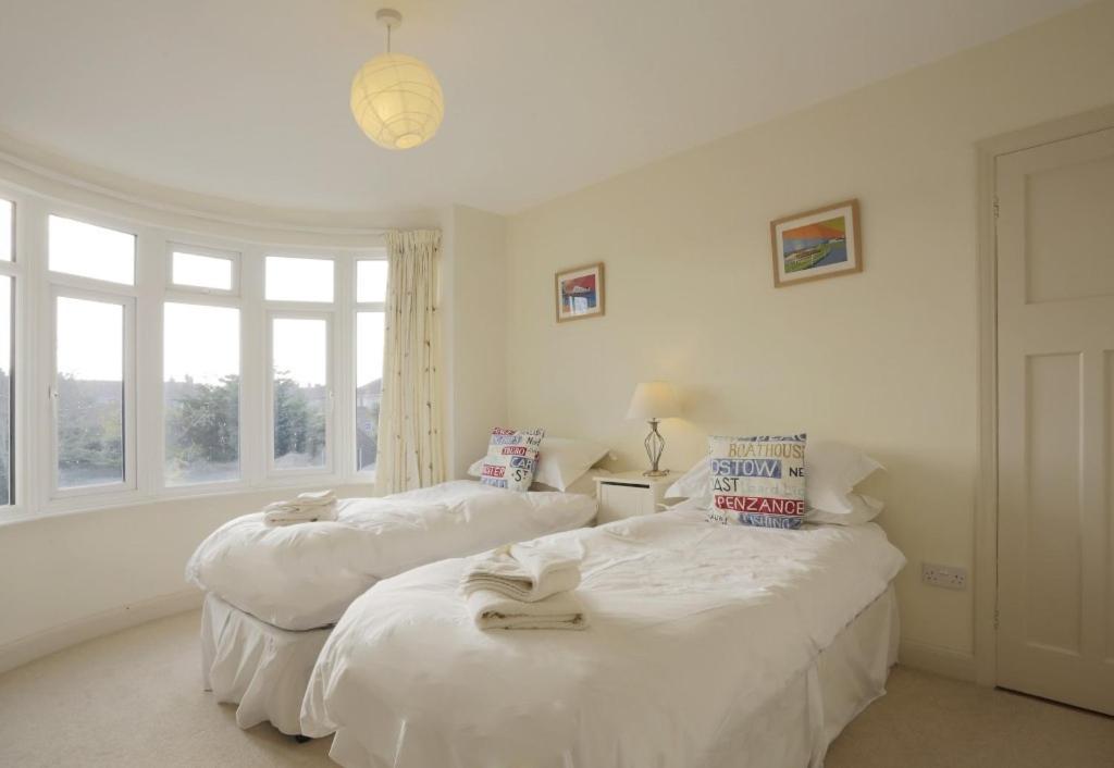 26 Pier Avenue view 5