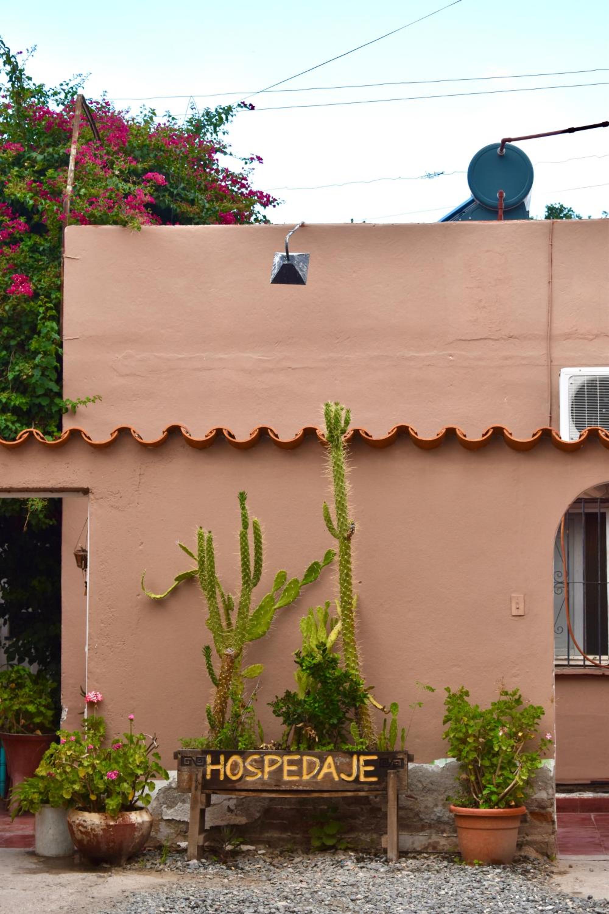 Hospedaje Los Cardones