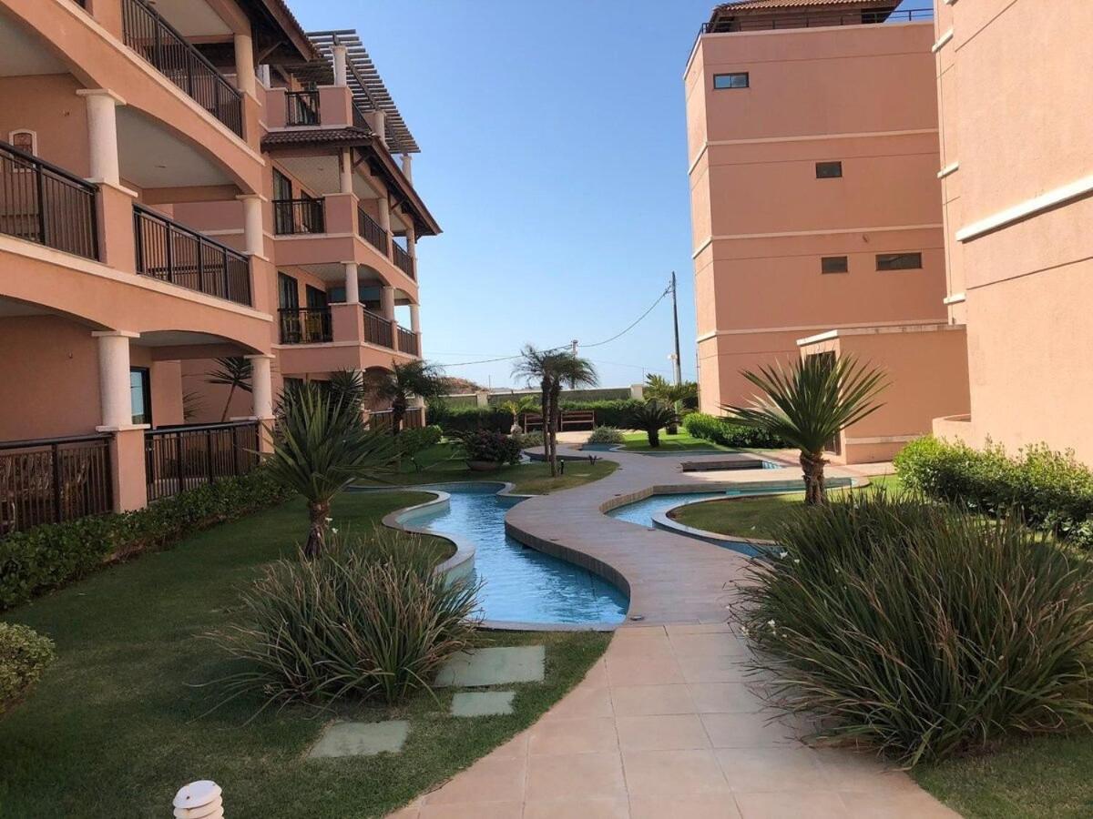 Apto. Beverlly Hills, Próx. Beach Park