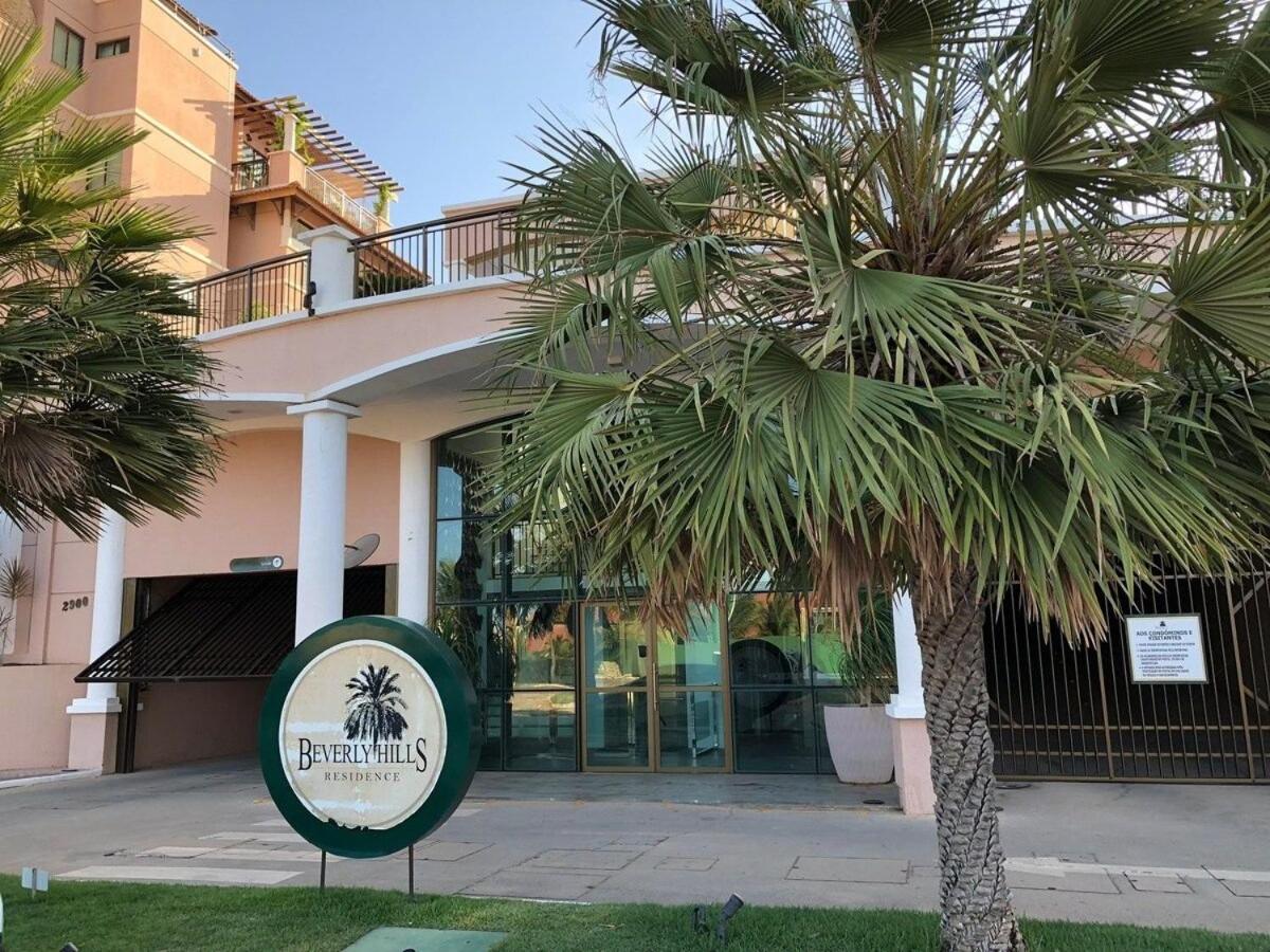 Apto. Beverlly Hills, Próx. Beach Park