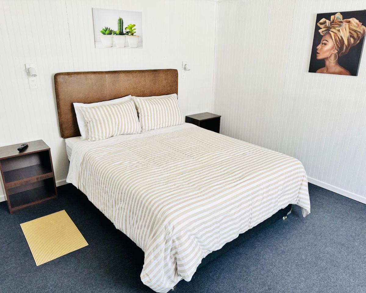 Hostal Almares
