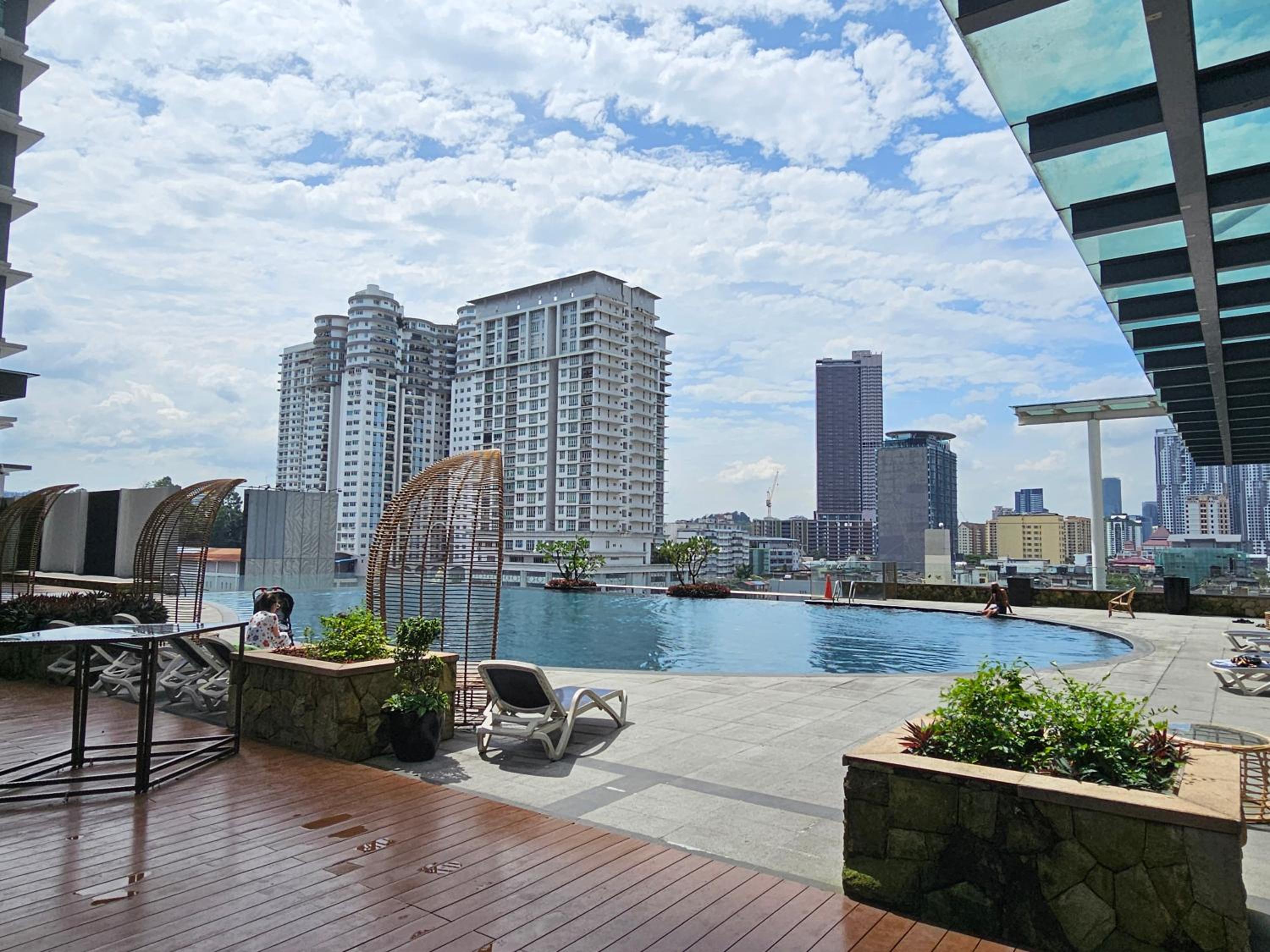 Premier 2BR Suites, Dua Sentral
