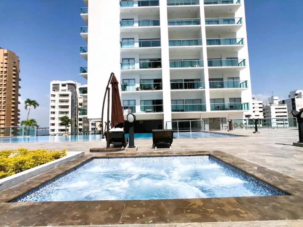 19TH FLOOR LUXURY APARTMENT BAY VIEW CARTAGENA