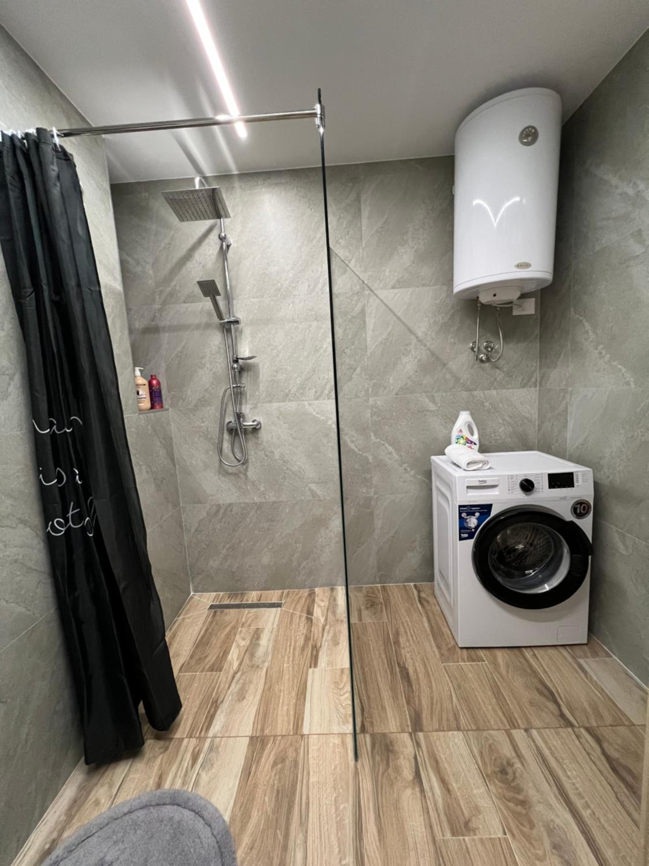 Port View Apartment 1