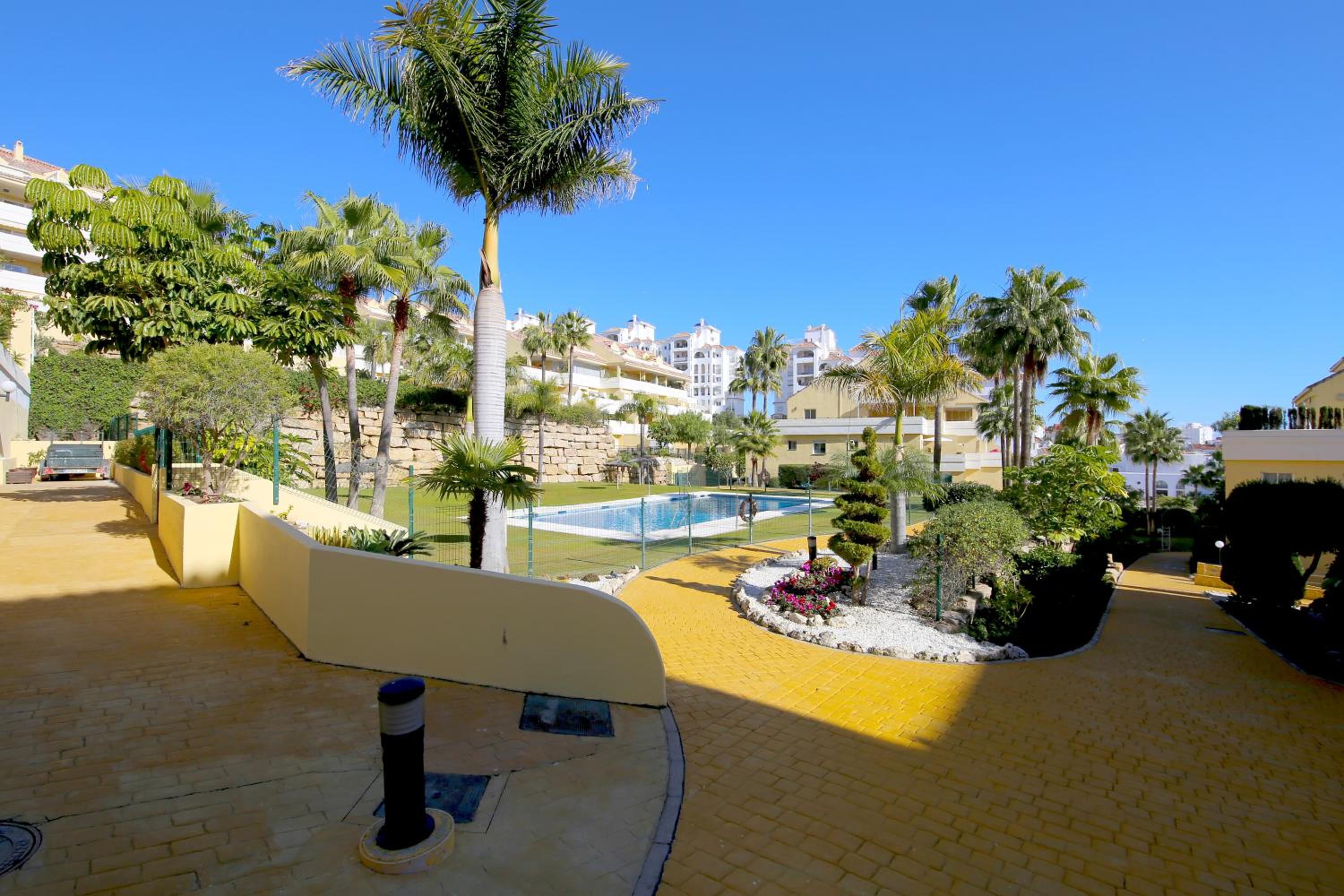Estepona Port Luxury Apartment ORION