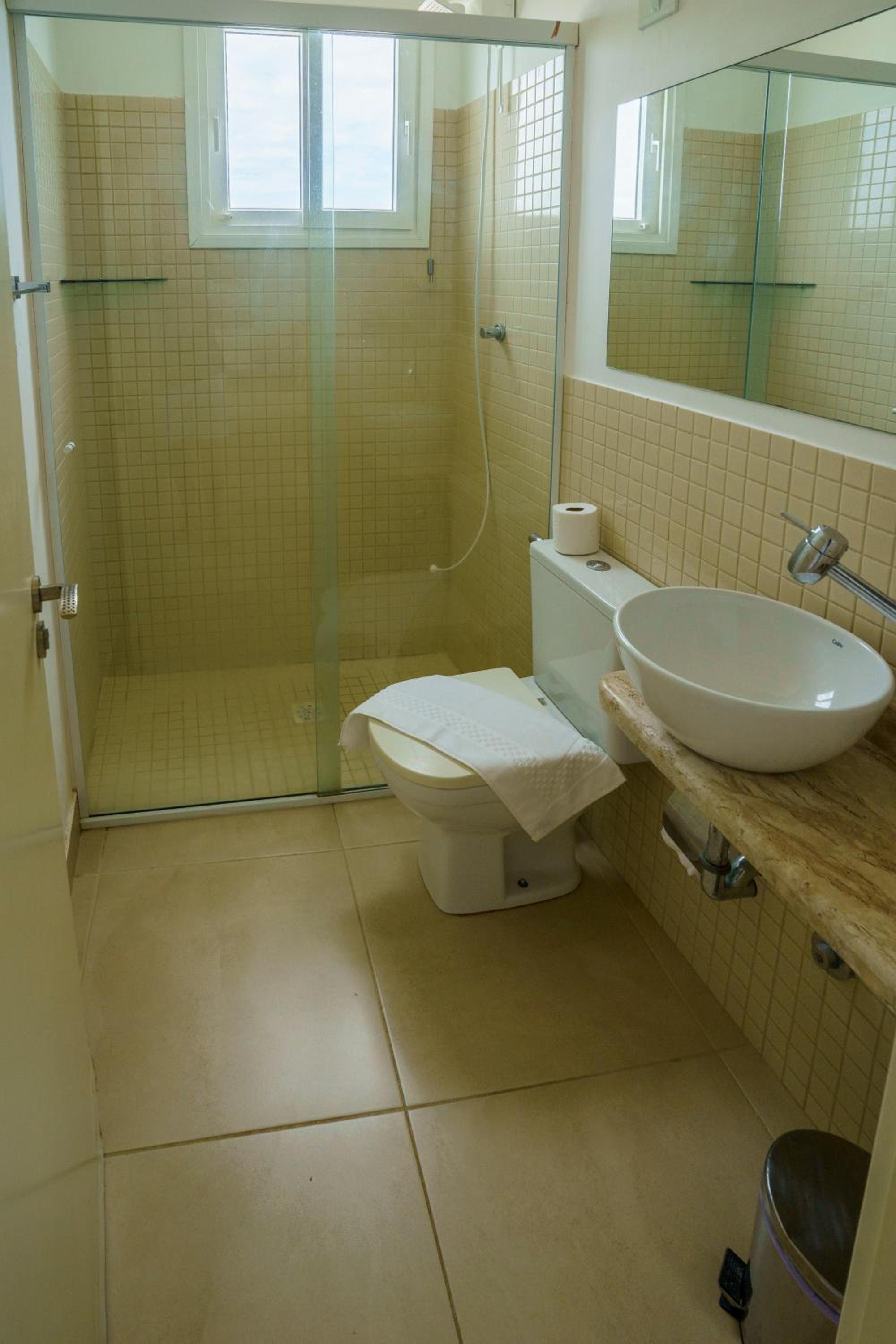 Apartamento beira-mar em Carneiros