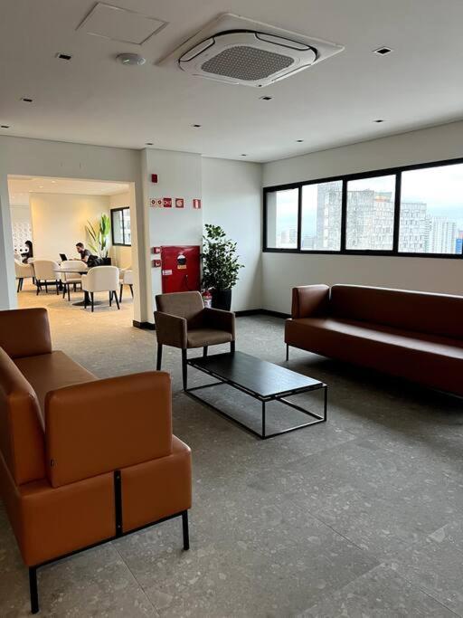 Studio Novo prox. Hosp. Sirio Lib. e Shop. F. Caneca