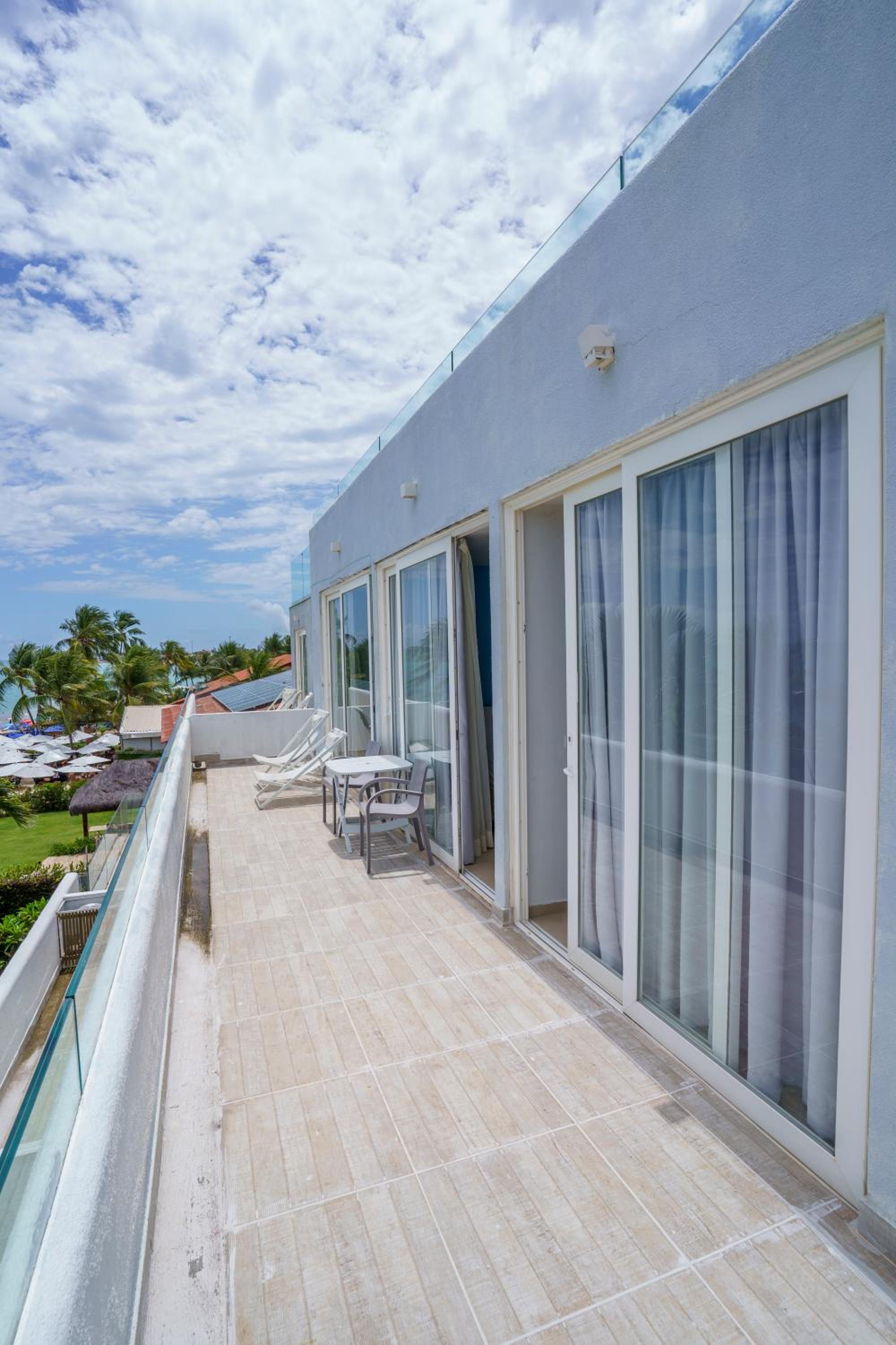 Apartamento beira-mar em Carneiros