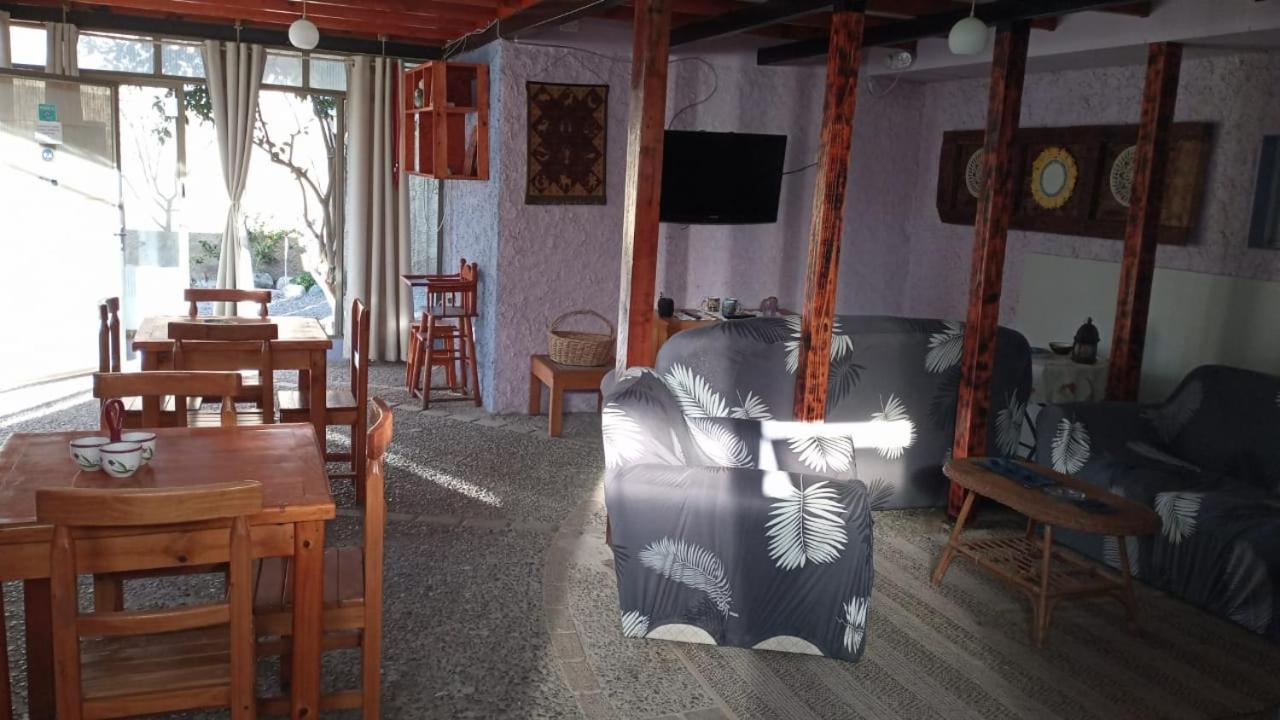 Hostal El Colibri
