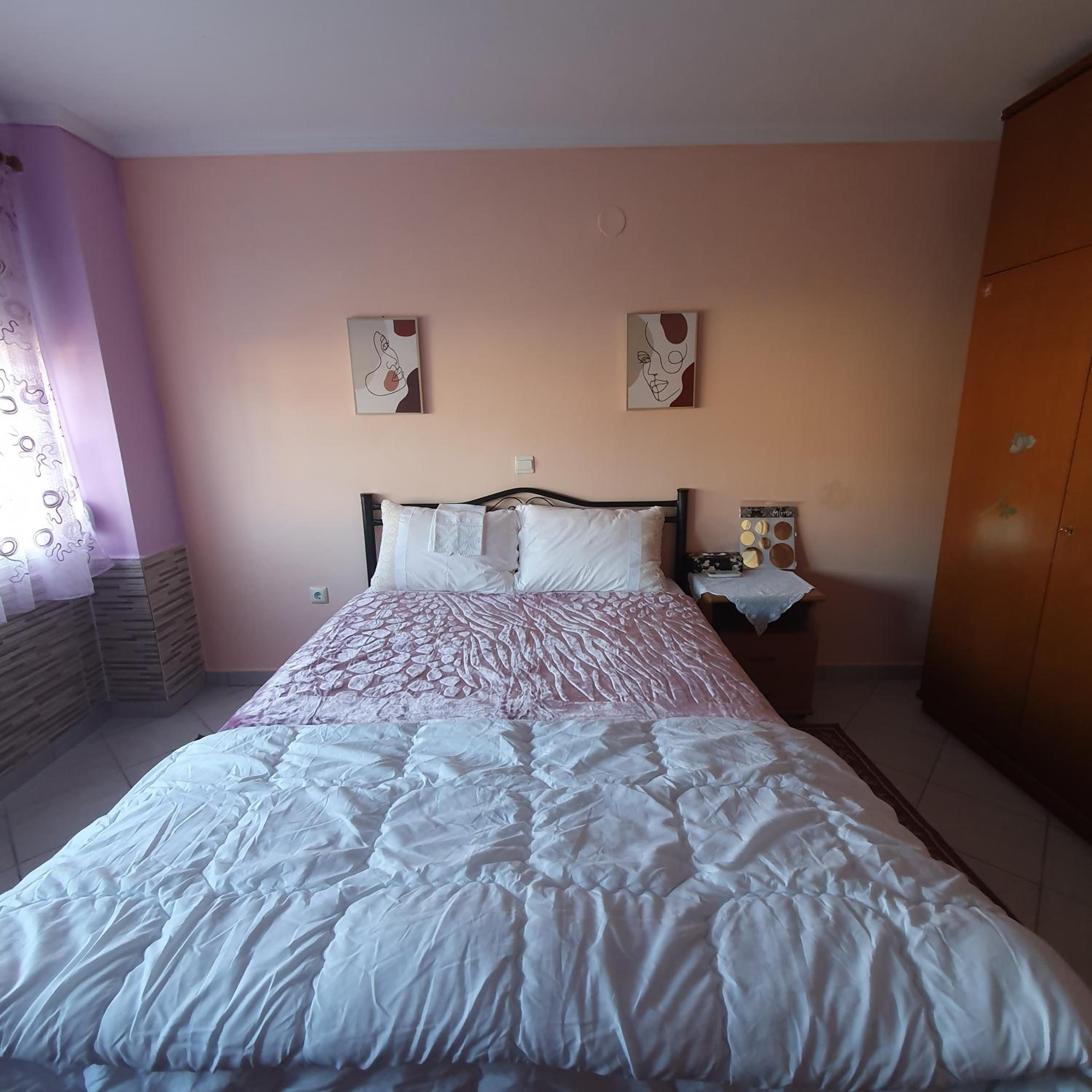Xrisa's house