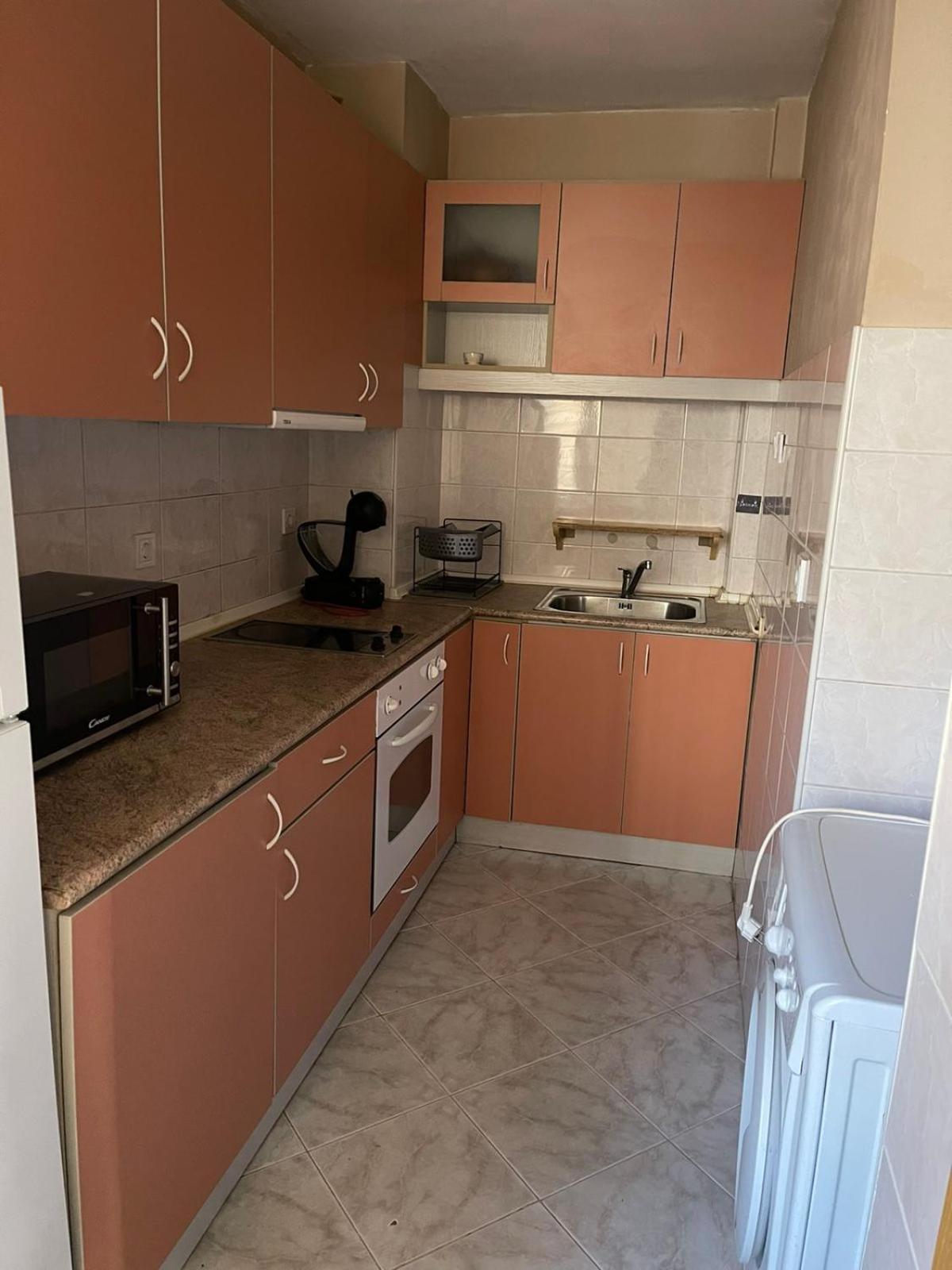 Central Flat- 6 People- Chataldja