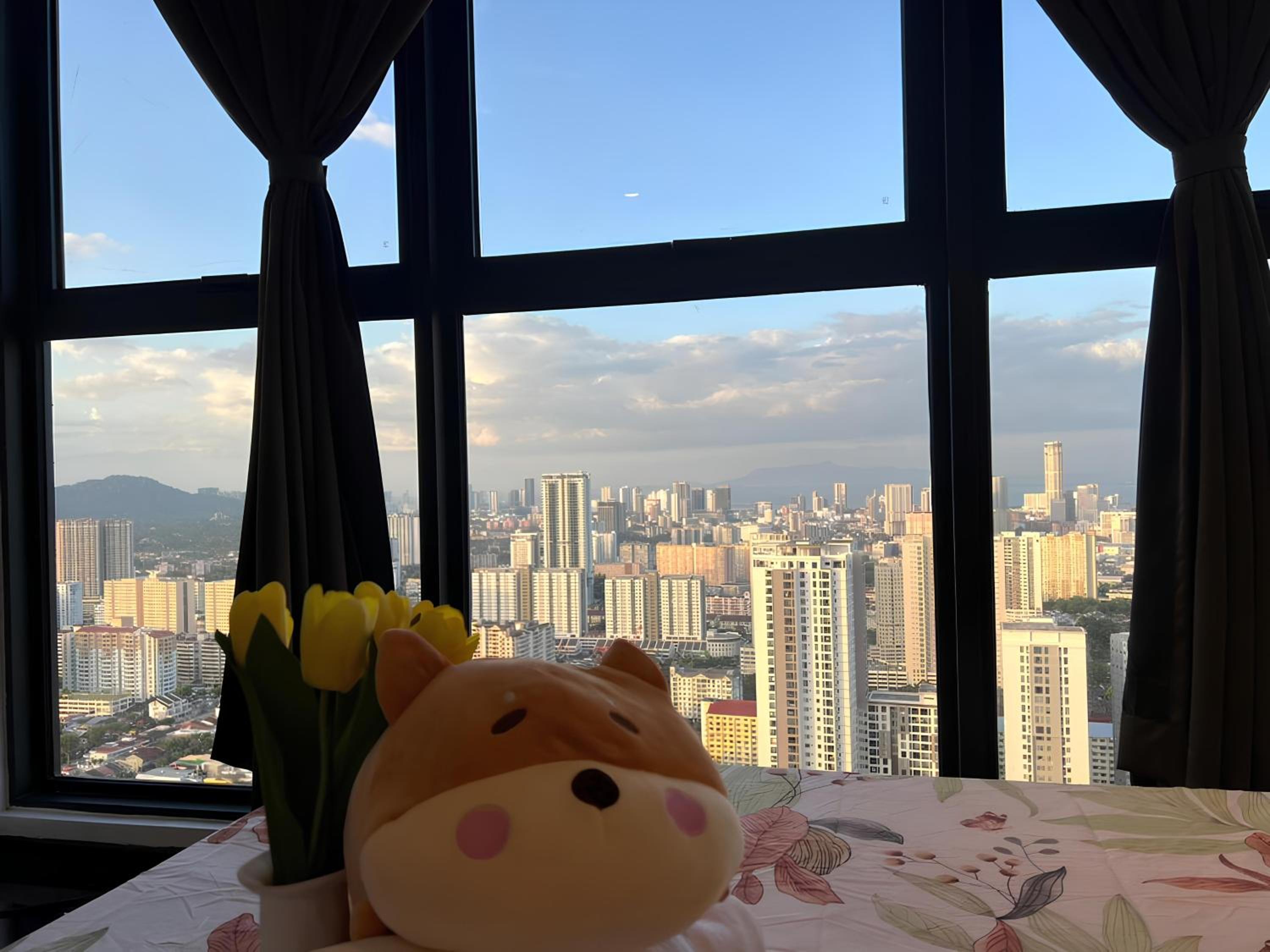 Urban Suites Georgetown l SeaView & CityView l Family Stay view 3