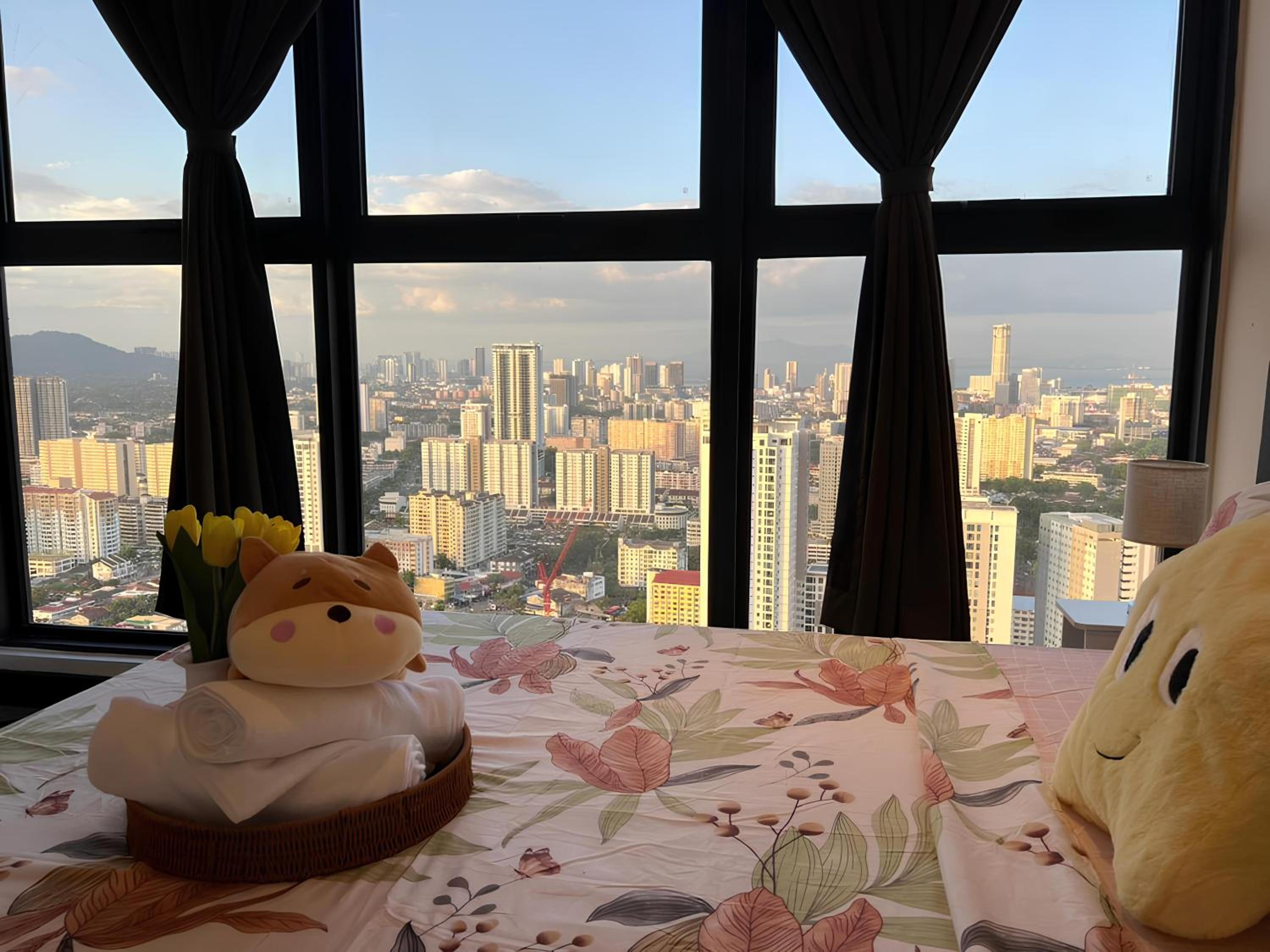 Urban Suites Georgetown l SeaView & CityView l Family Stay photo 1