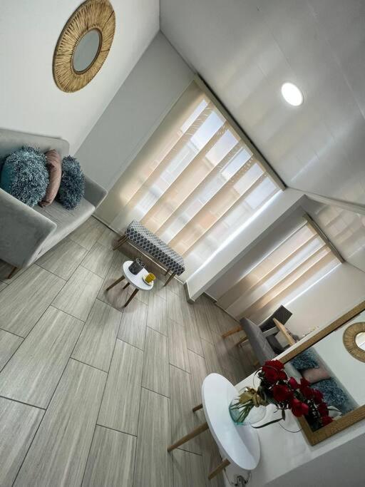 Apartamento completo en Pereira.