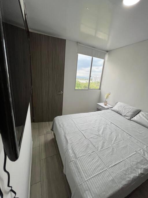 Apartamento completo en Pereira.
