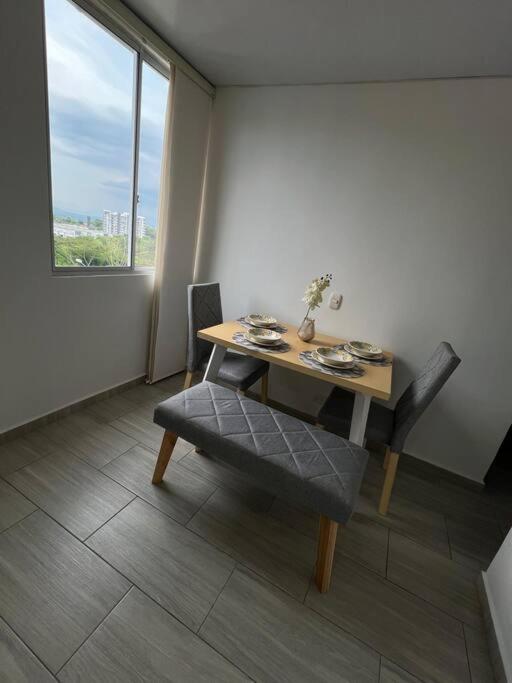 Apartamento completo en Pereira.