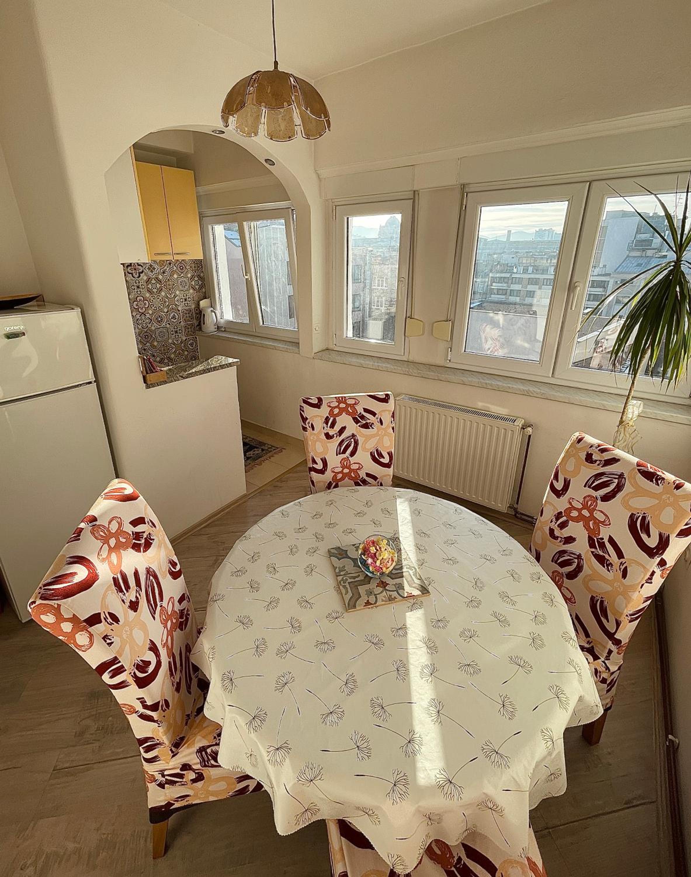 XXL apartment near promenade(ROOFTOP OASIS)