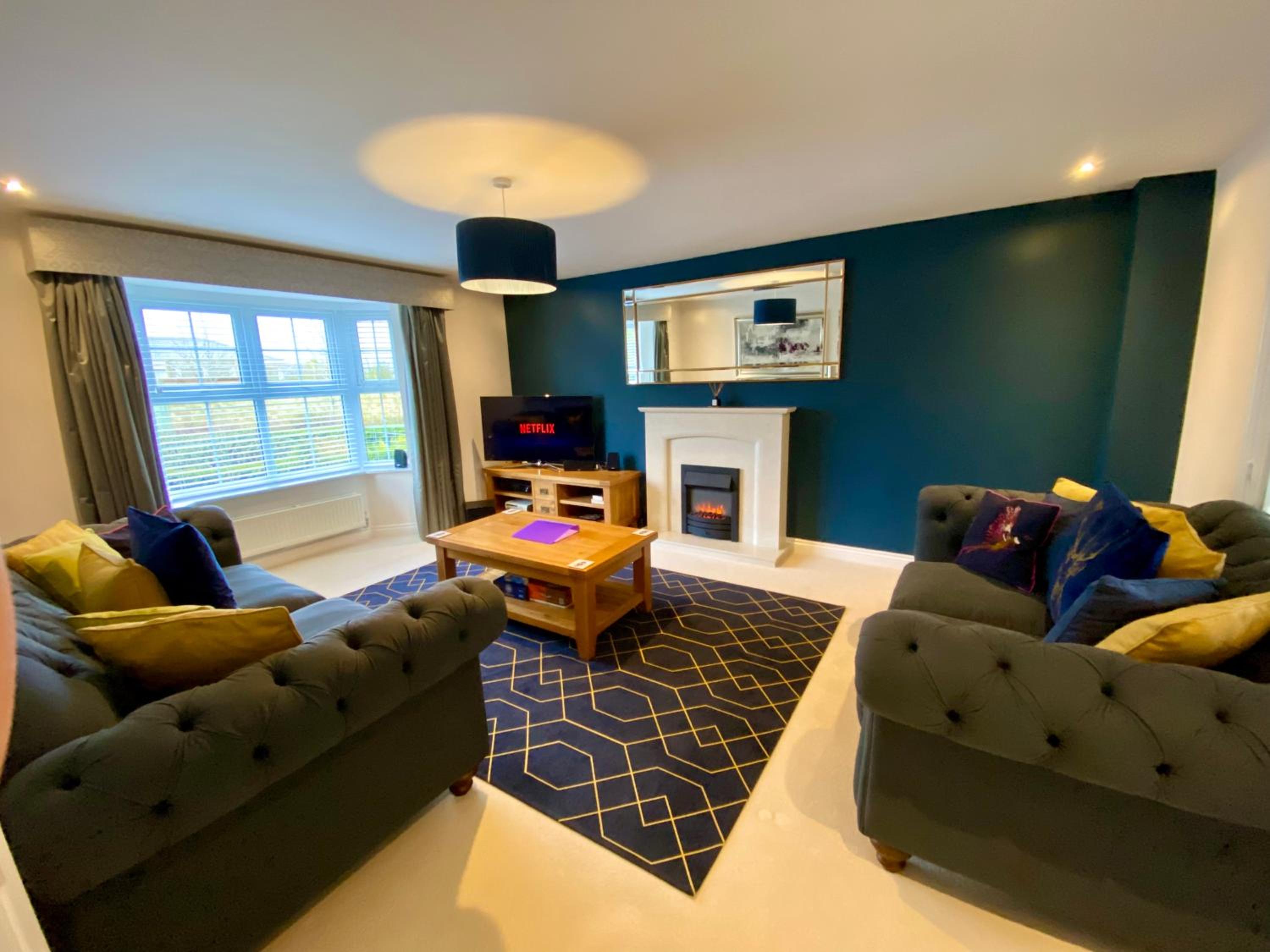 Showtime! Ashtree Holiday home in Barnard Castle view 2