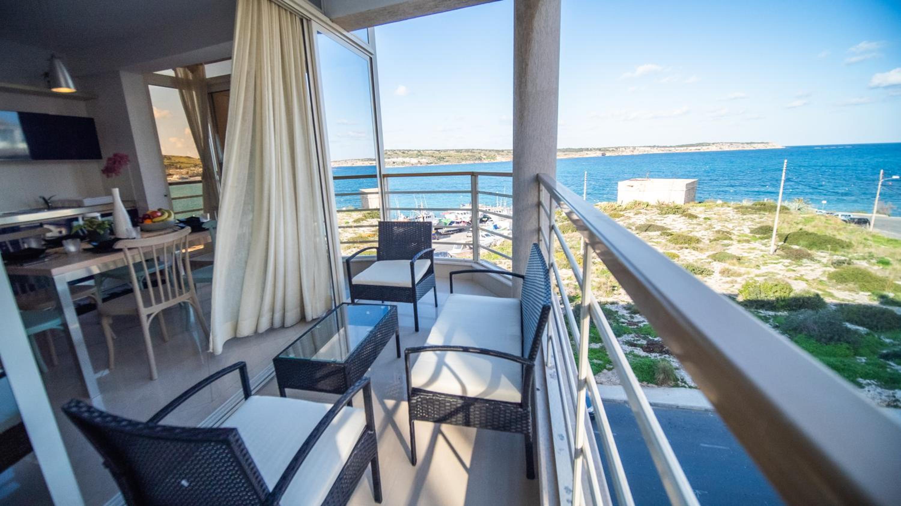 Mellieha Bay 3 Bedroom Apartment ''Coastal Comfort'' view 5