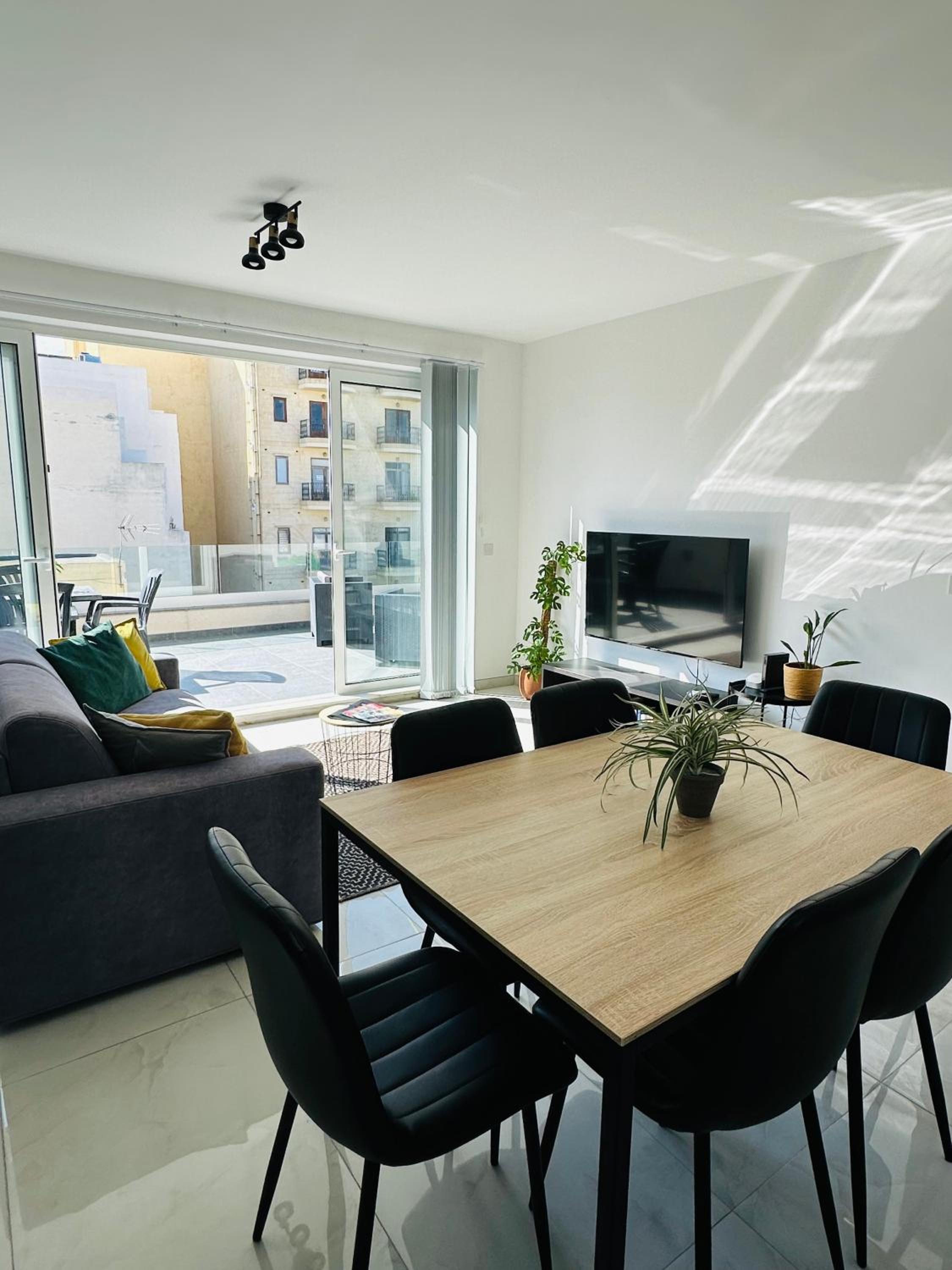 Sliema 2 Bedroom Penthouse