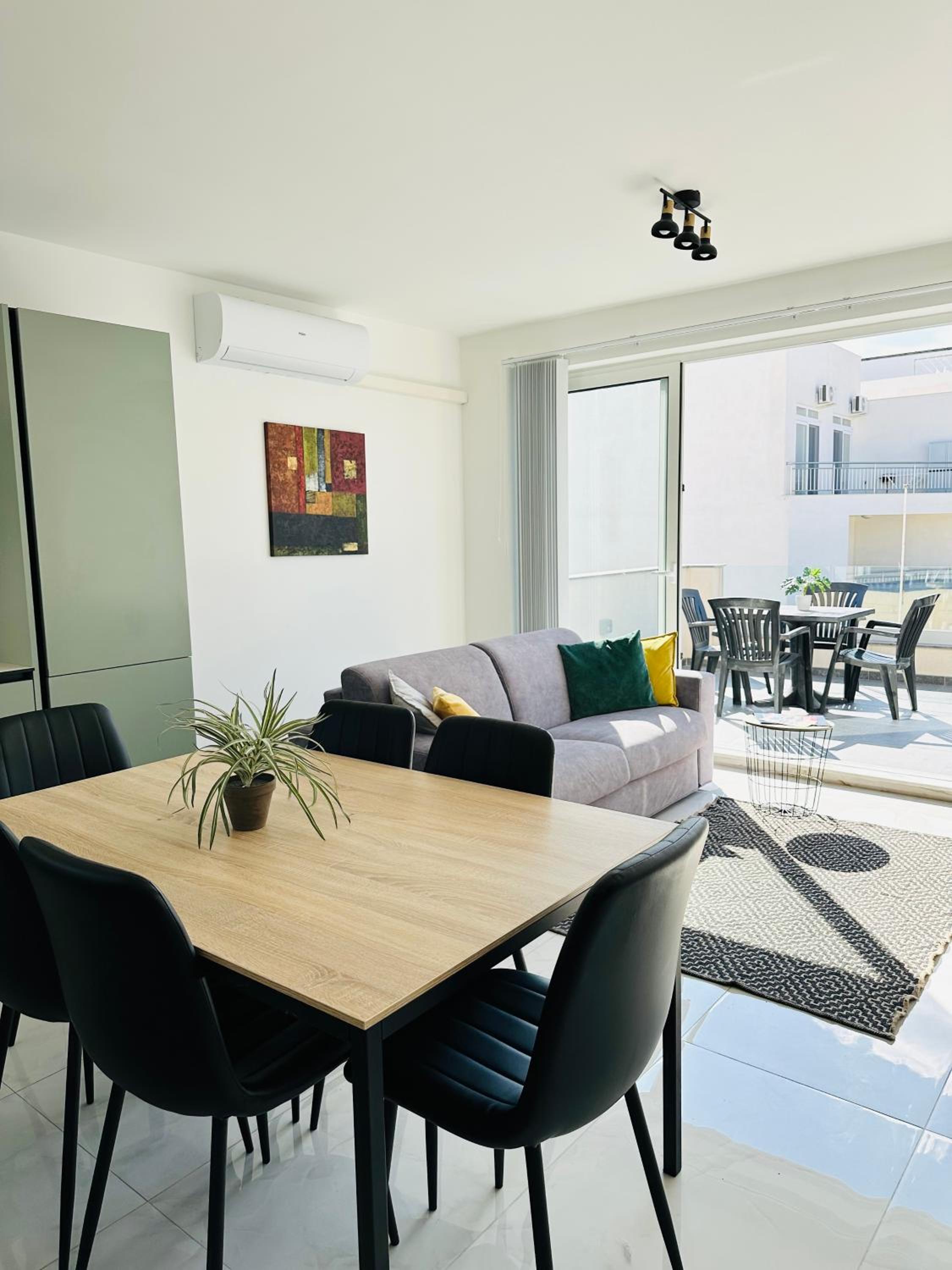 Sliema 2 Bedroom Penthouse