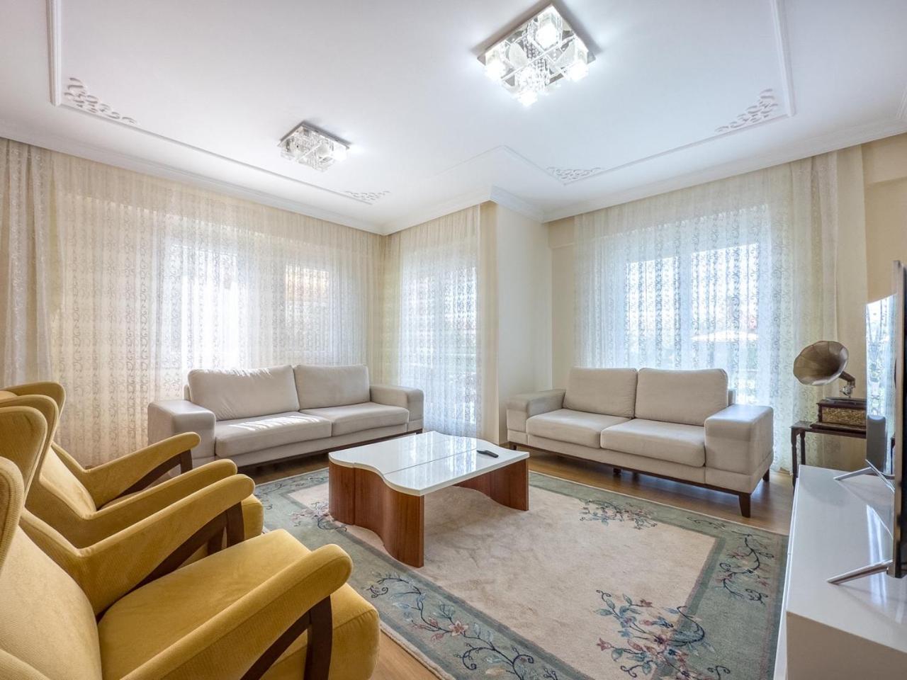 Villa AROK