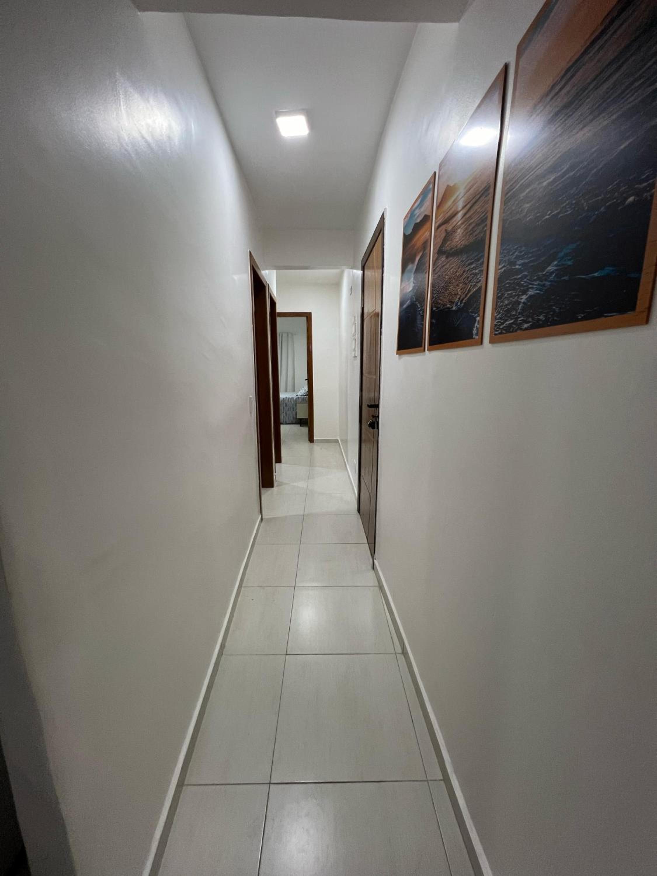 Apartamento no Guaruja com piscina, praia do tombo