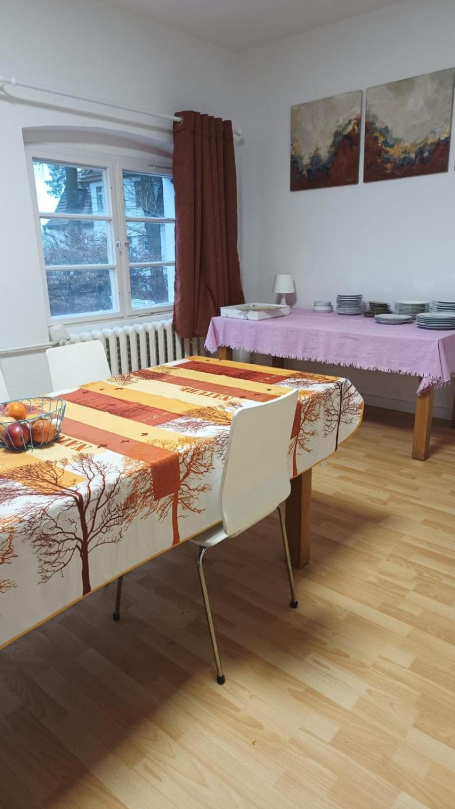 Familientreff im Grünen mit Tennisplatz