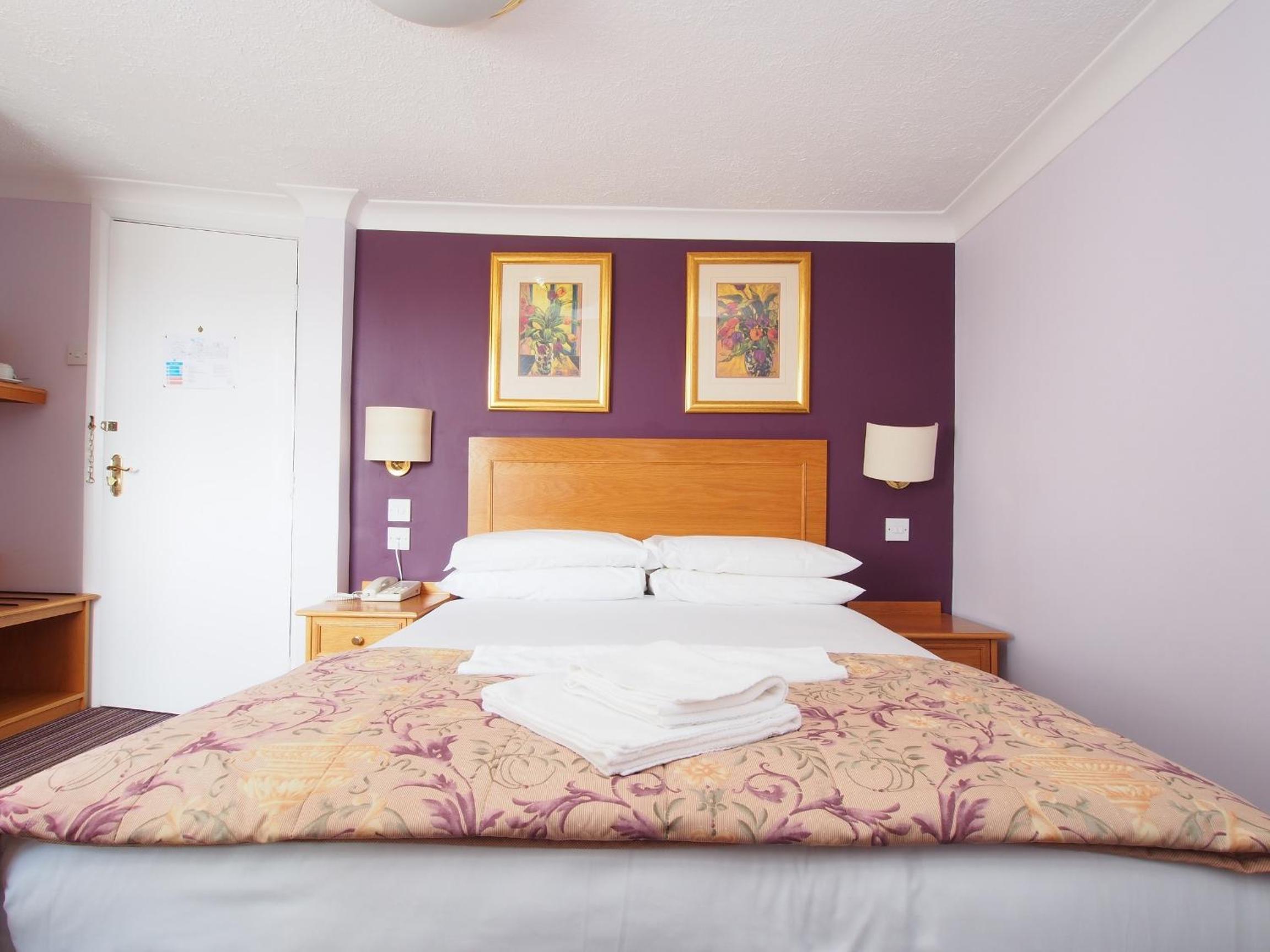 Worthing Vacations - The Chatsworth Hotel - Property Image 6