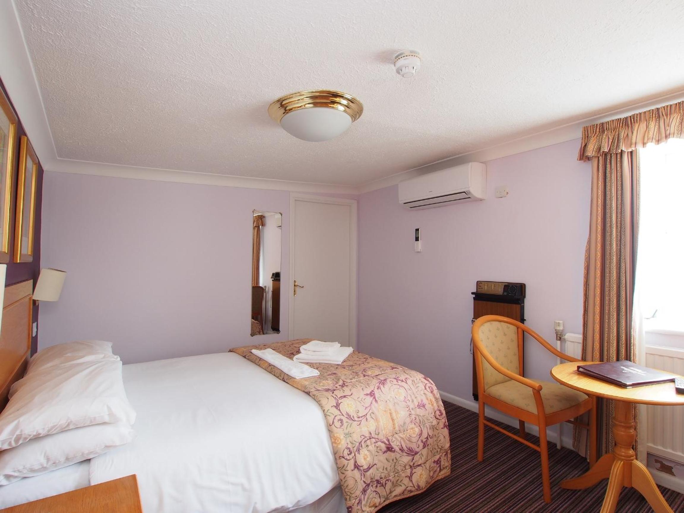 Worthing Vacations - The Chatsworth Hotel - Property Image 12