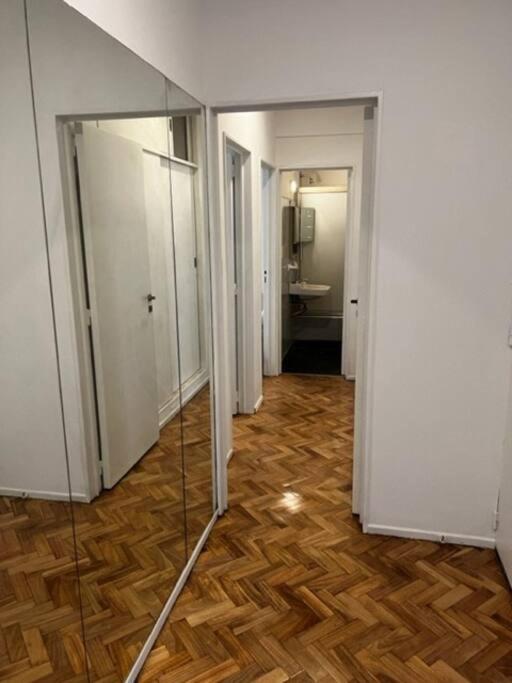 Apartamento en Monserrat.
