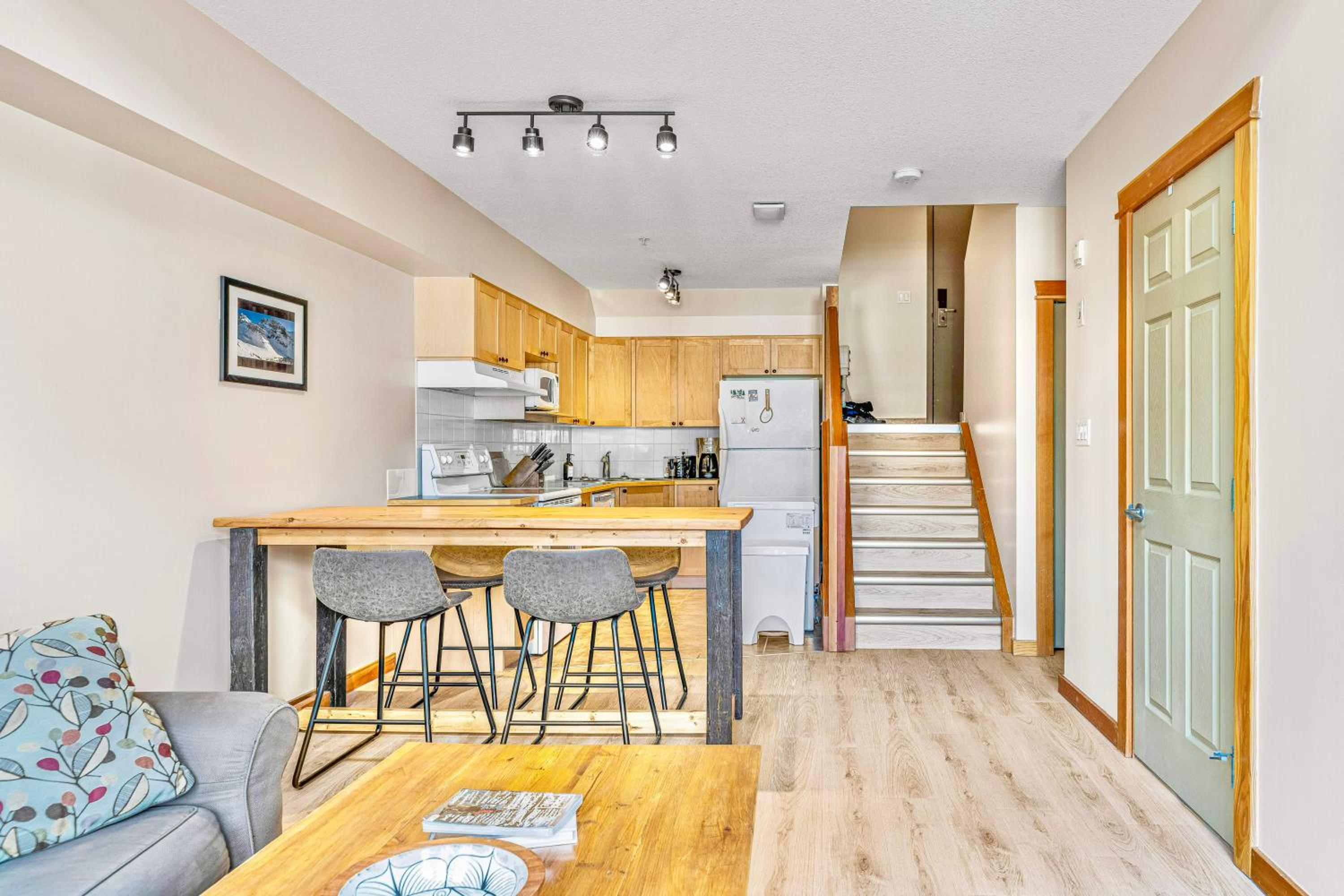 Canmore Mountain view loft apartment heated outdoor pool