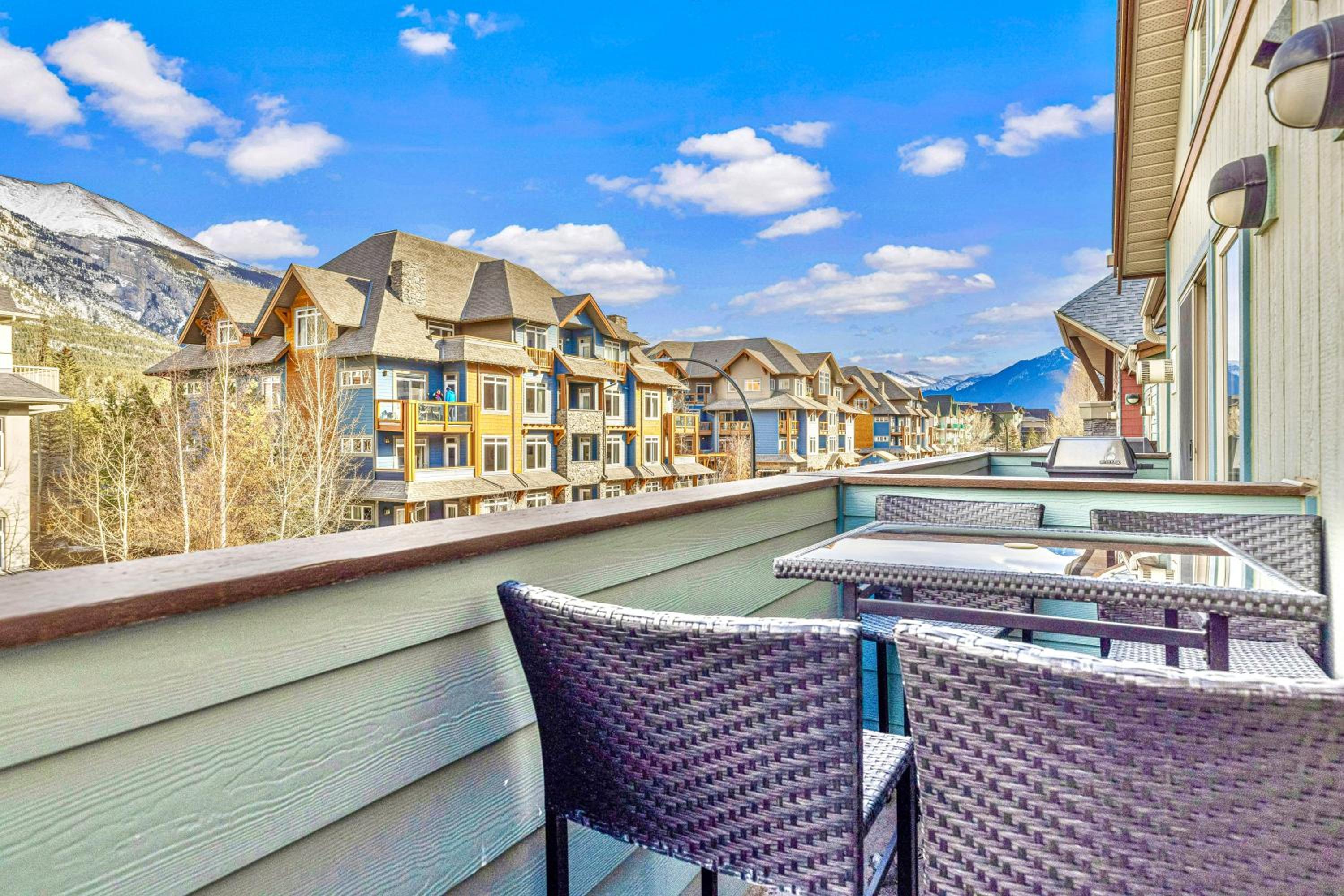Canmore Mountain view loft apartment heated outdoor pool