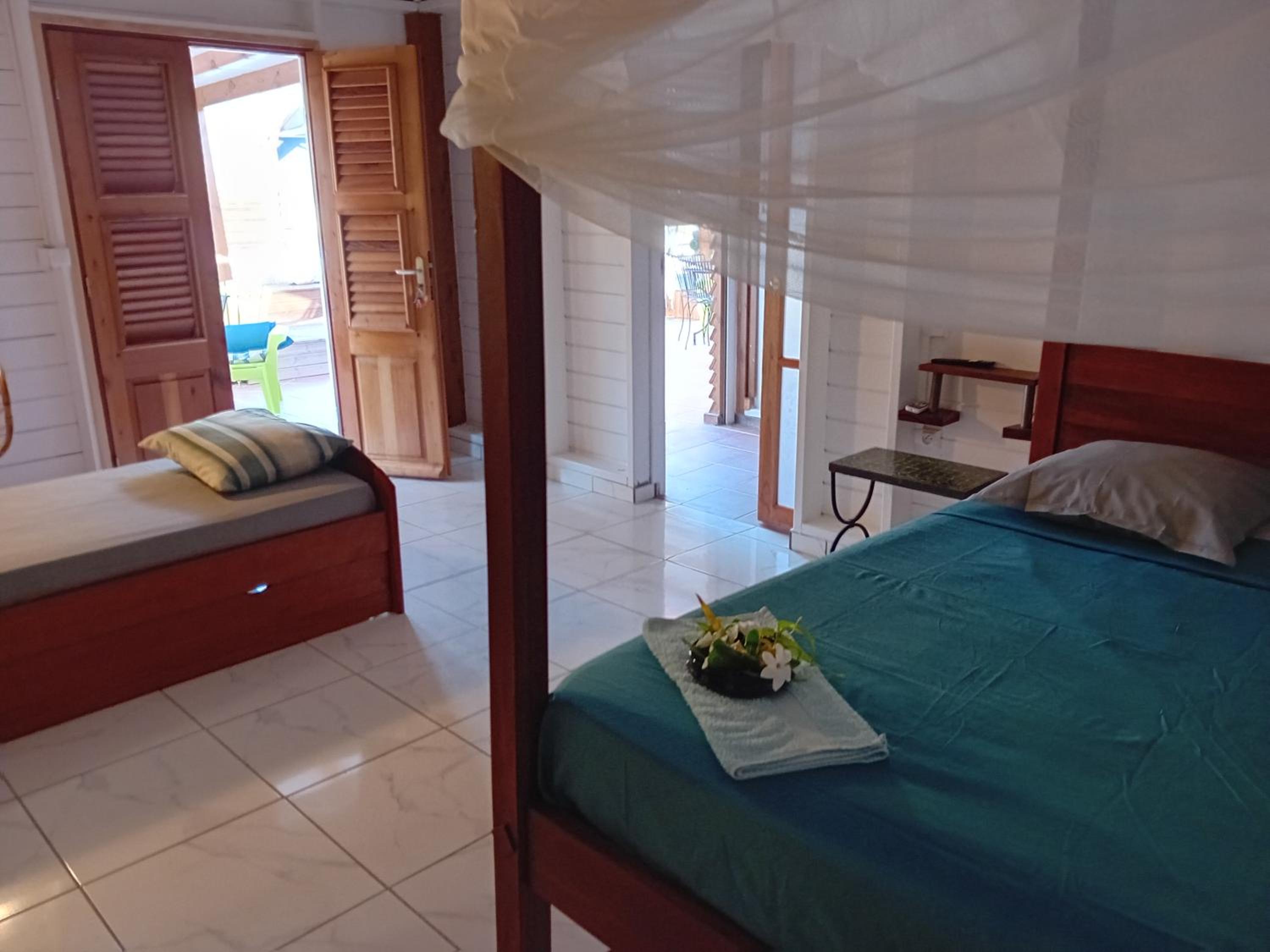 Aichi's lodges -gîtes view 5