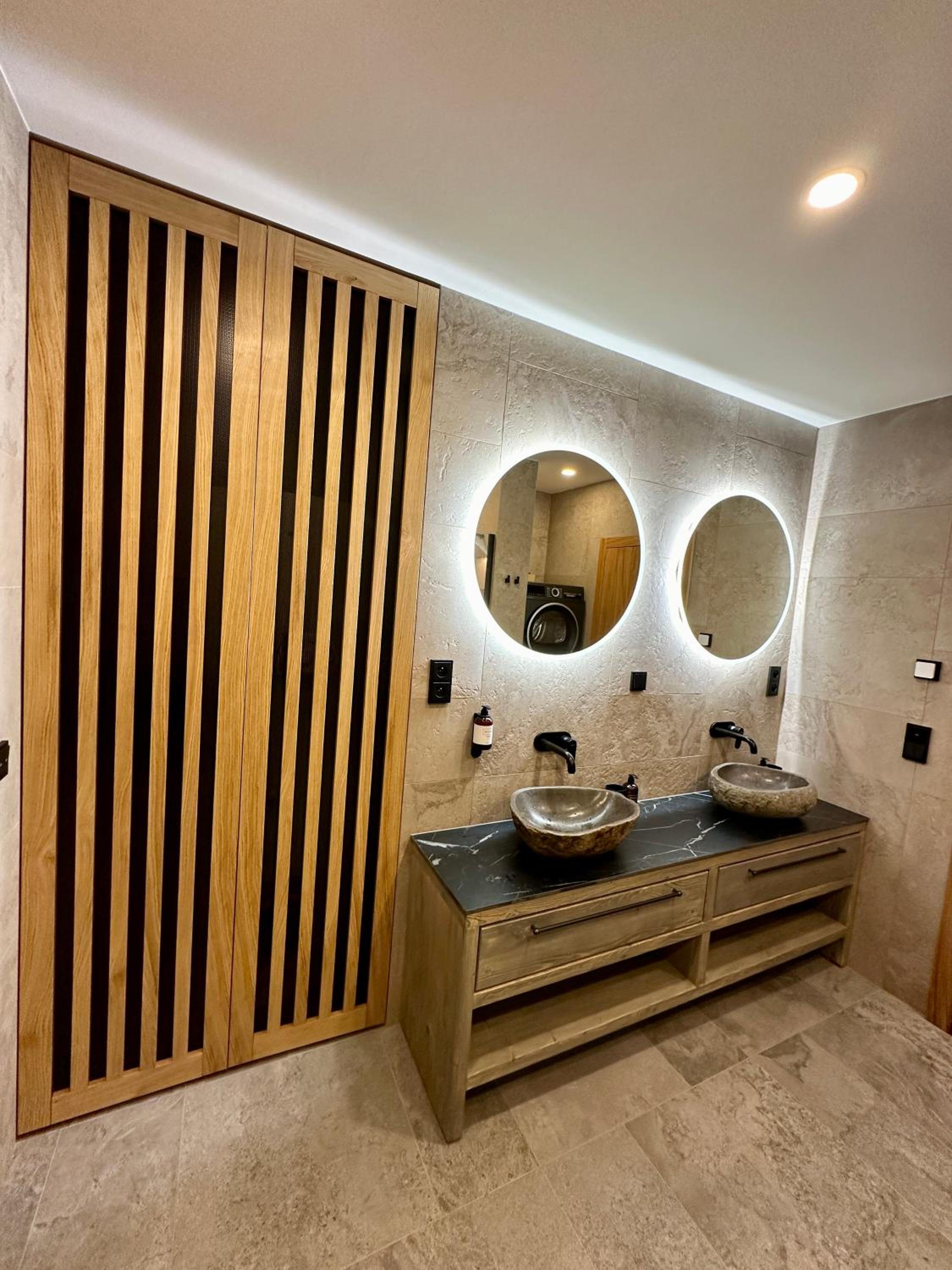 Residence Smržovka - Luxury House with Swimming Pool, Jacuzzi, Garden and BBQ