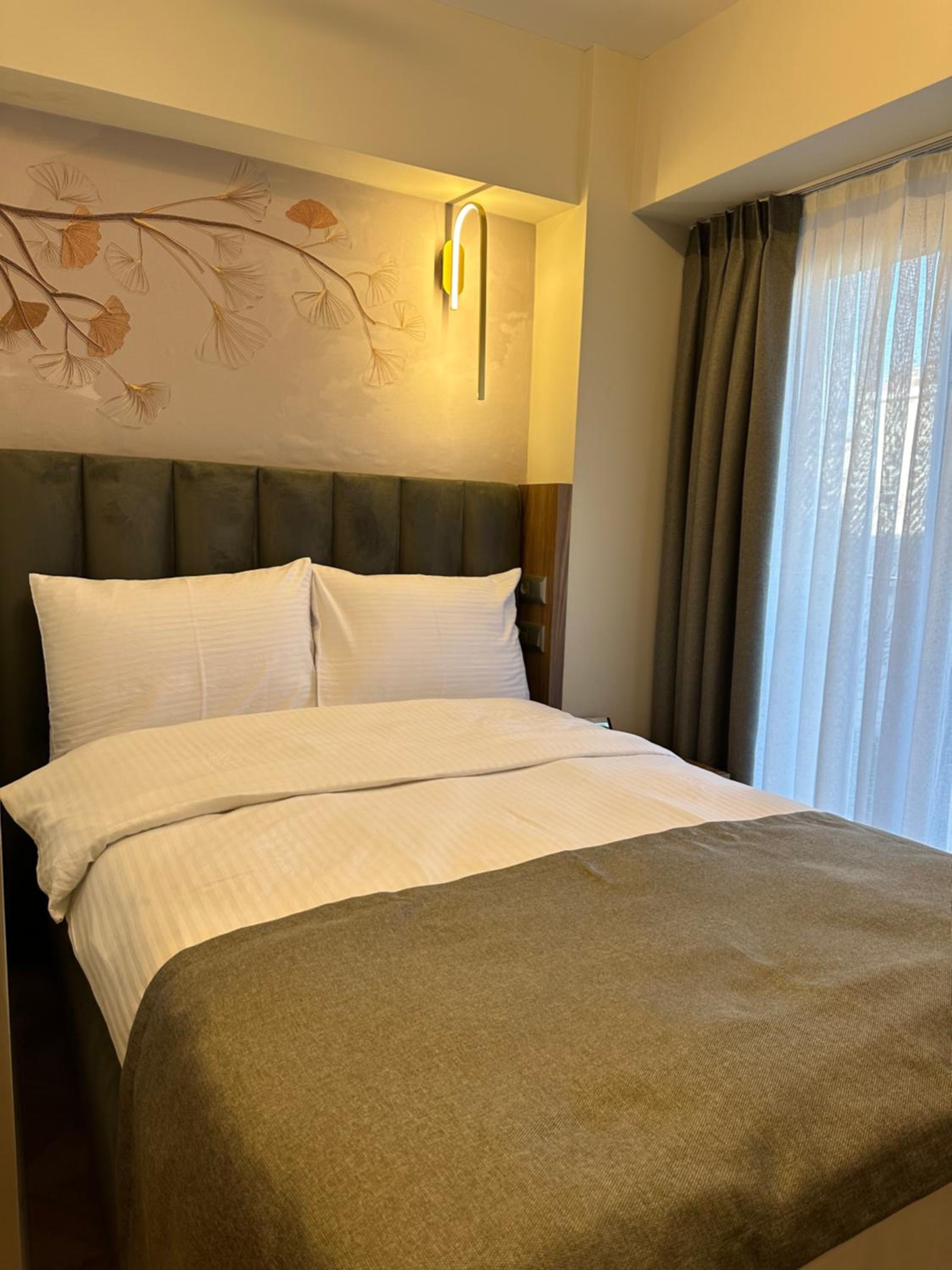 Iris Han Hotel - Image 31