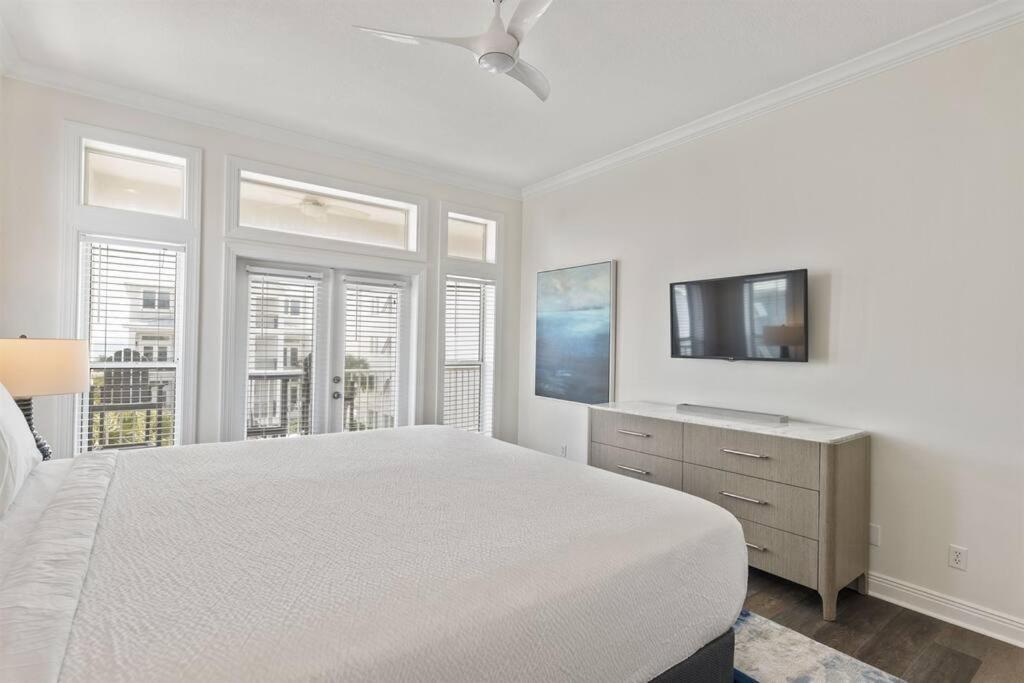 Gulf Side Condo Seagrove Beach Community Pool view 5