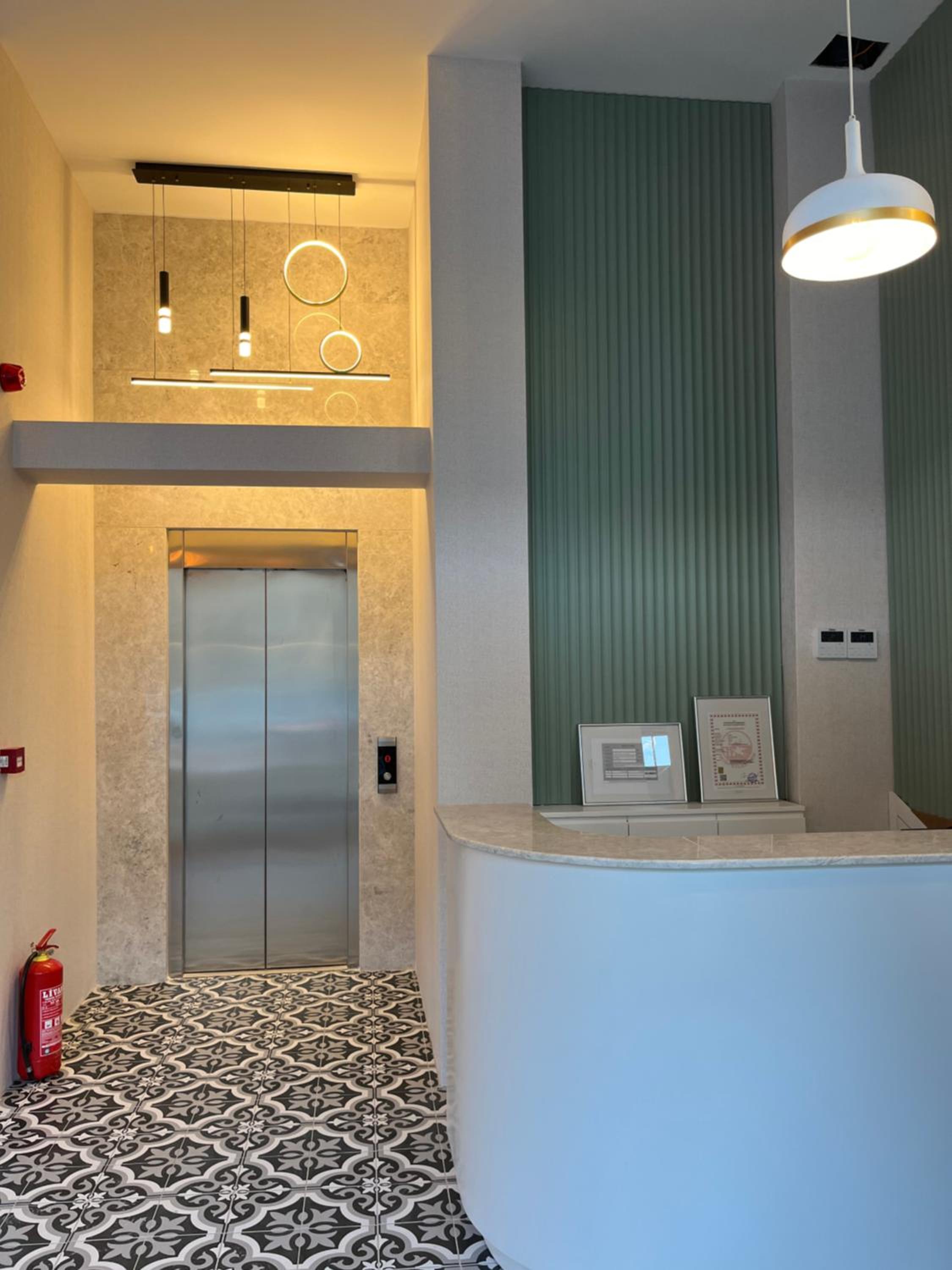 Iris Han Hotel - Image 16