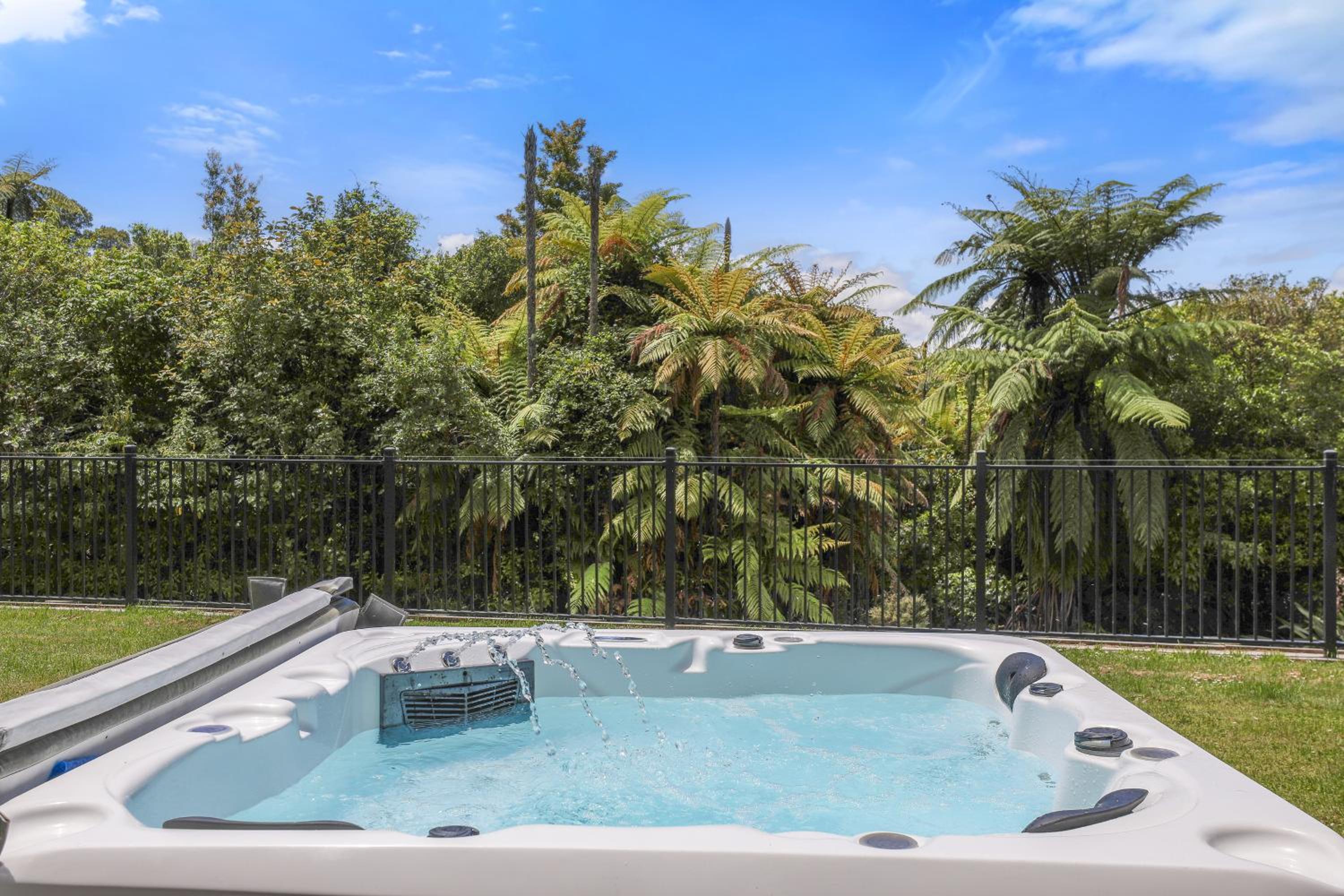 Tarawera Paradise