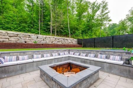 Château Céleste - Villa with pool, hot tub, fire pit