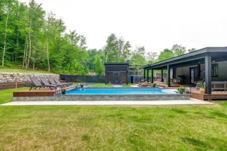 Château Céleste - Villa with pool, hot tub, fire pit