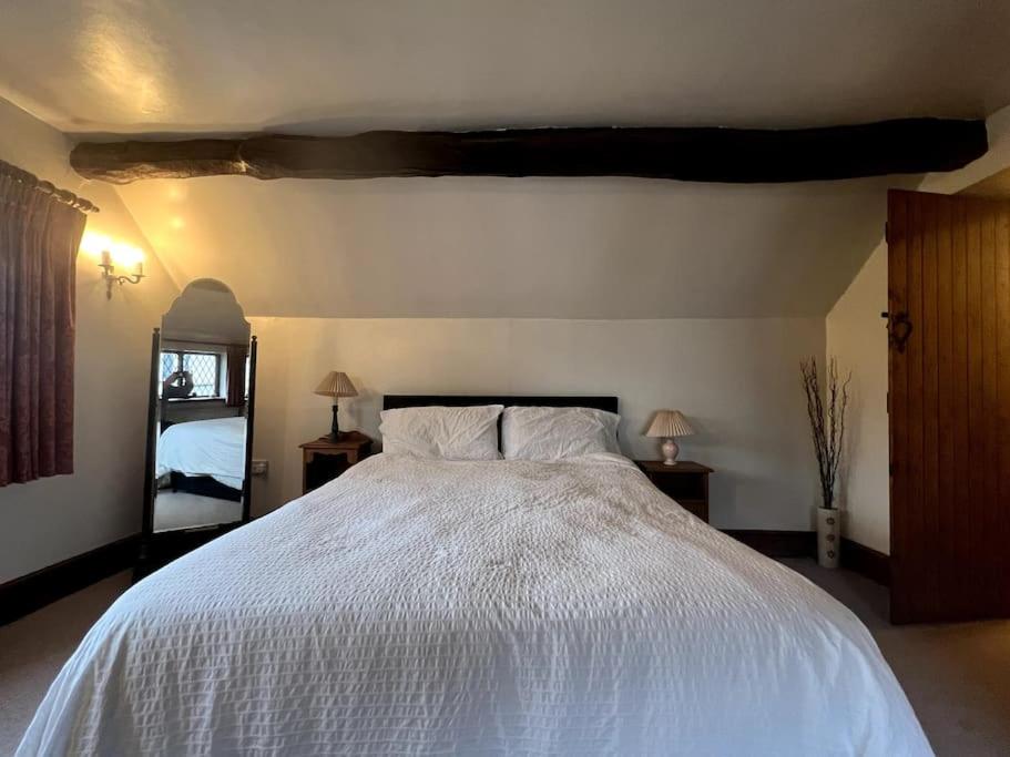 Grace Dieu Cottage - Sleeps 7 view 2