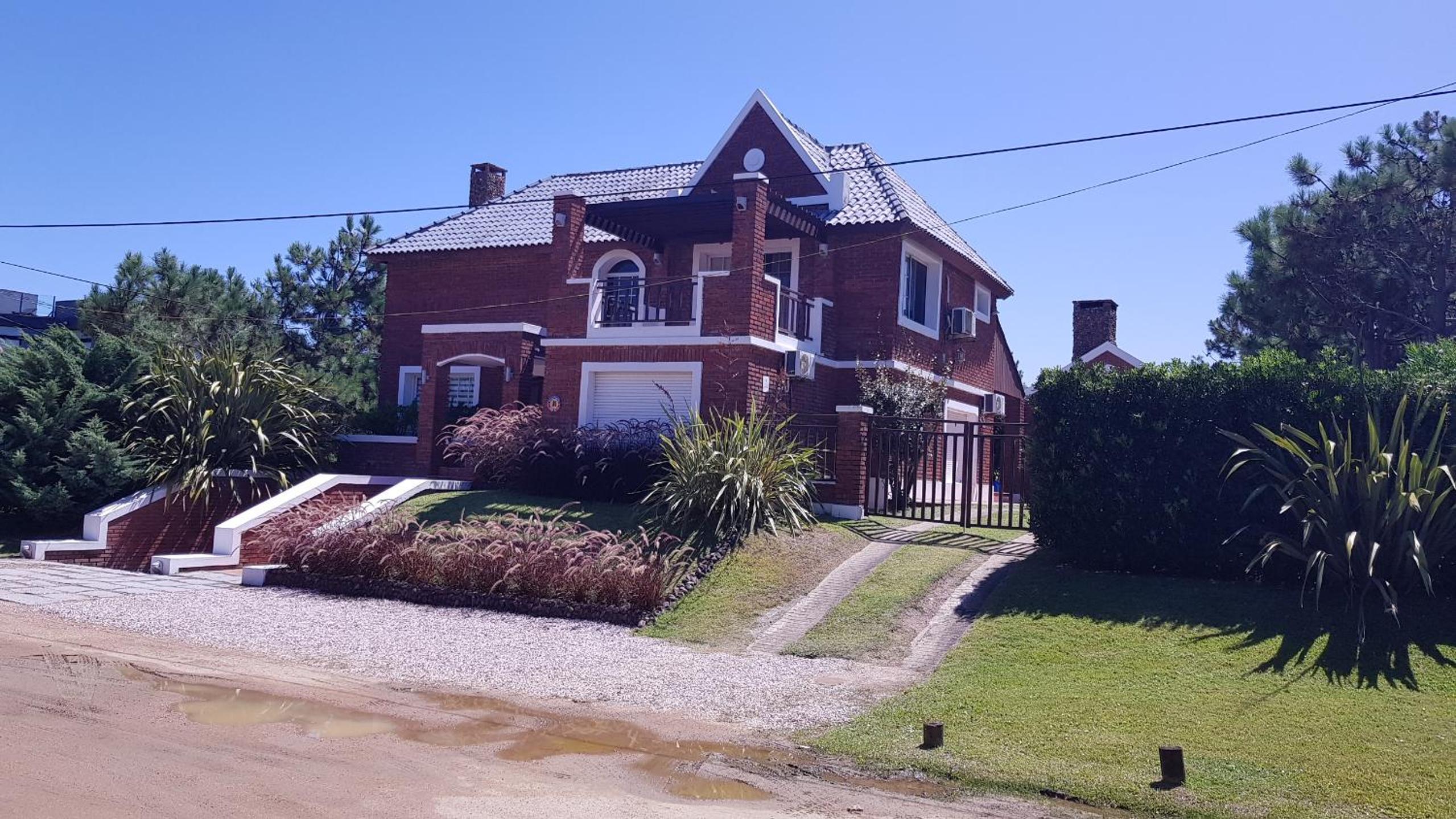 Residencia a pasos del mar