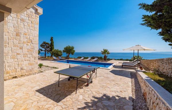 Villa Toma I view 3
