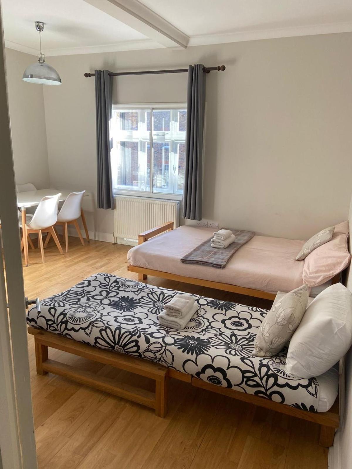 Period Apartment On South Bank